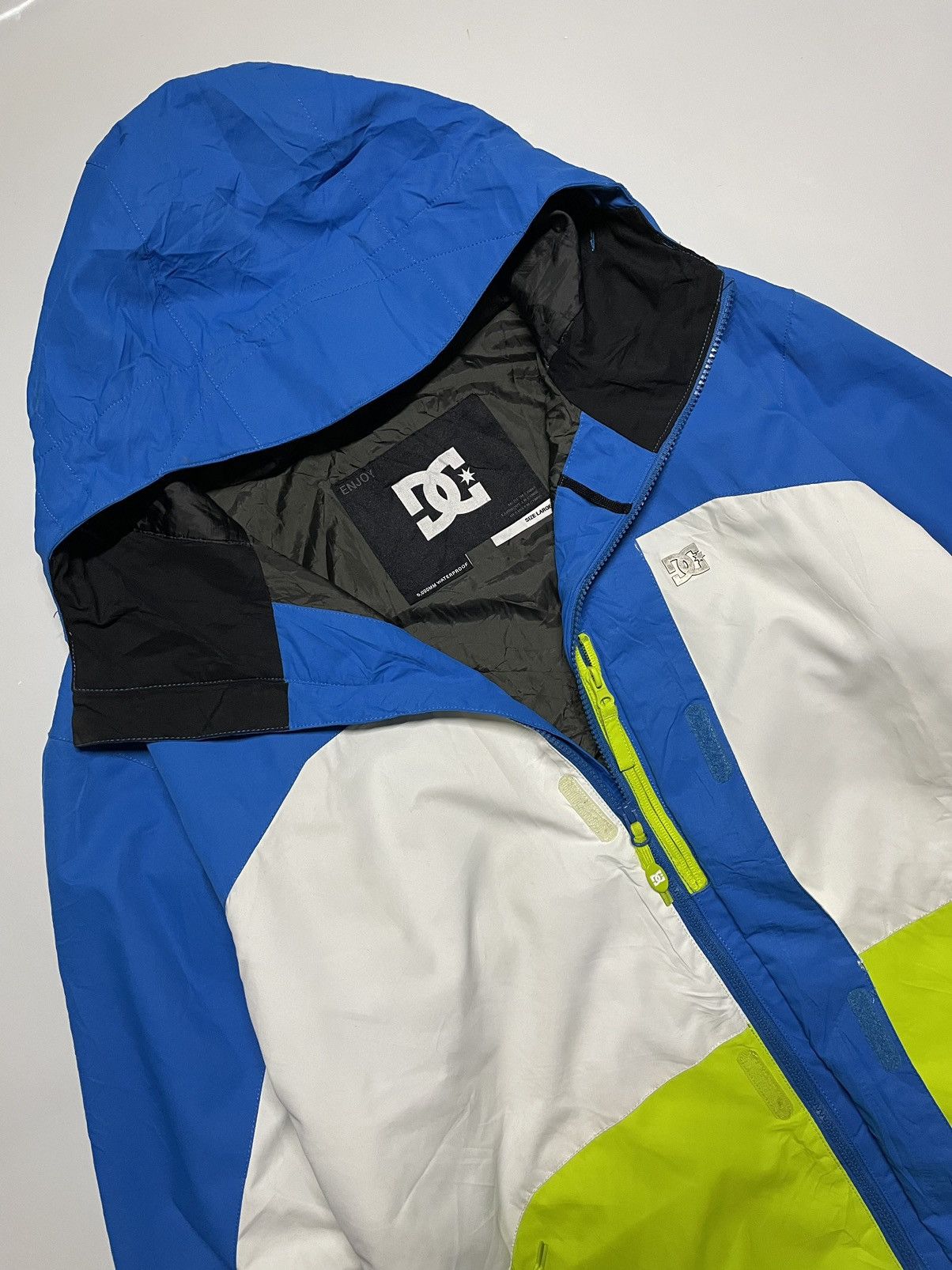 DC DC Outdoor 5000mm waterproof gropcore Windbreaker Jaket Size US L / EU 52-54 / 3 - 16 Thumbnail