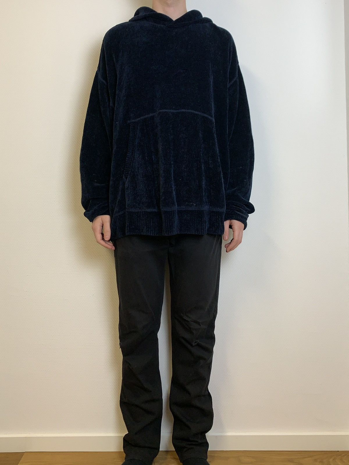 Acne Studios FW2020 sample velvet knit hoodie navy blue Size US XL / EU 56 / 4 - 6 Thumbnail