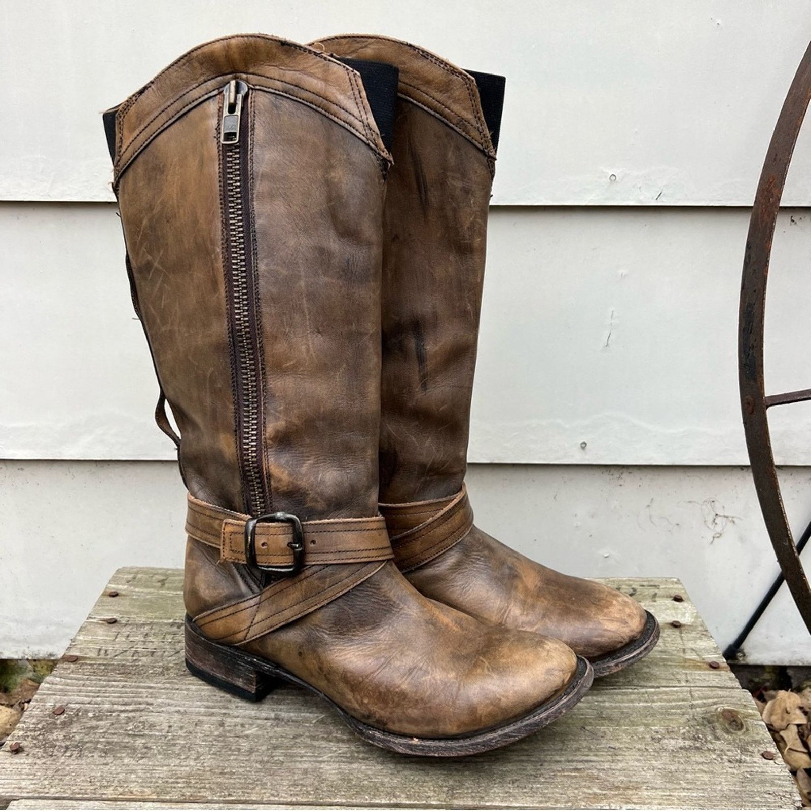 Stetson Stetson Brown Strappy Leather round toe zip cowgirl boots Size US 9.5 / IT 39.5 - 1 Thumbnail