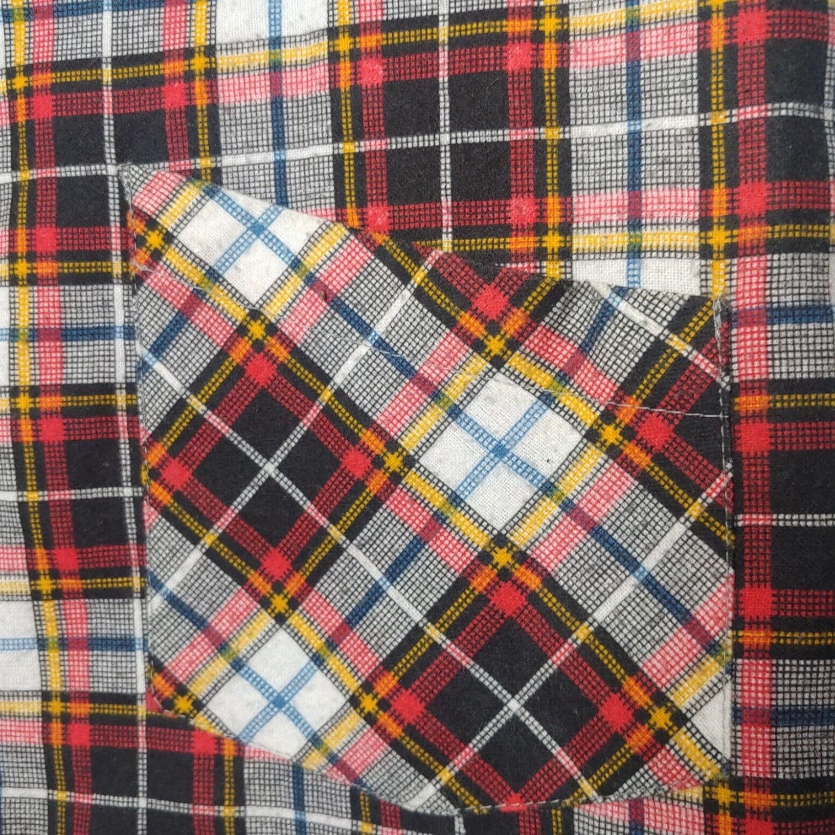 Vintage VINTAGE Klondike Vest Mens M Quilted Lined White Red Plaid Pearl Snaps Western/Hipster Workwear Grandpa USA Vest Size US M / EU 48-50 / 2 - 5 Thumbnail