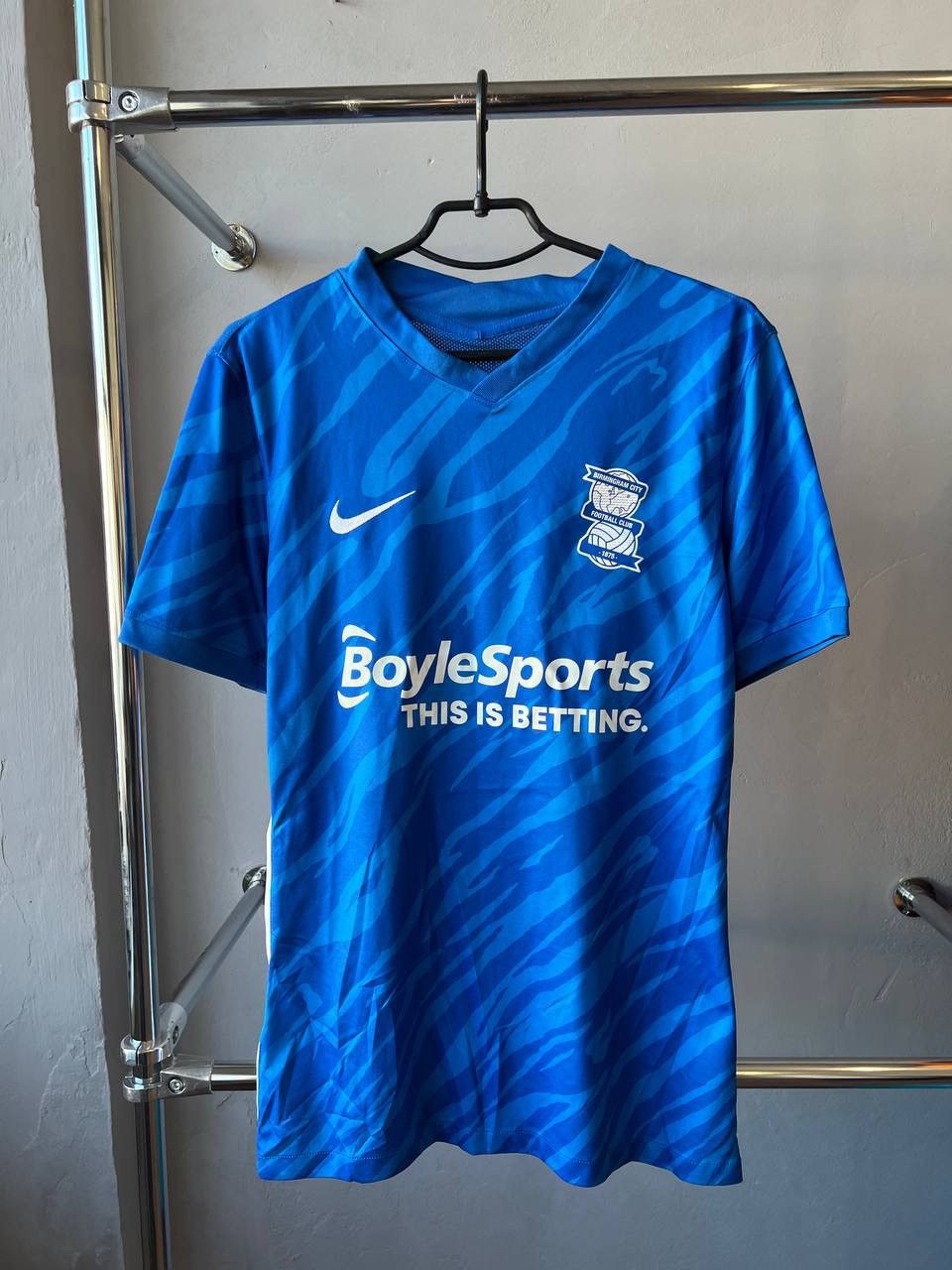 Nike 2021/22 BIRMINGHAM CITY HOME SOCCER JERSEY FOOTBALL SHIRT L Size US L / EU 52-54 / 3 - 2 Thumbnail