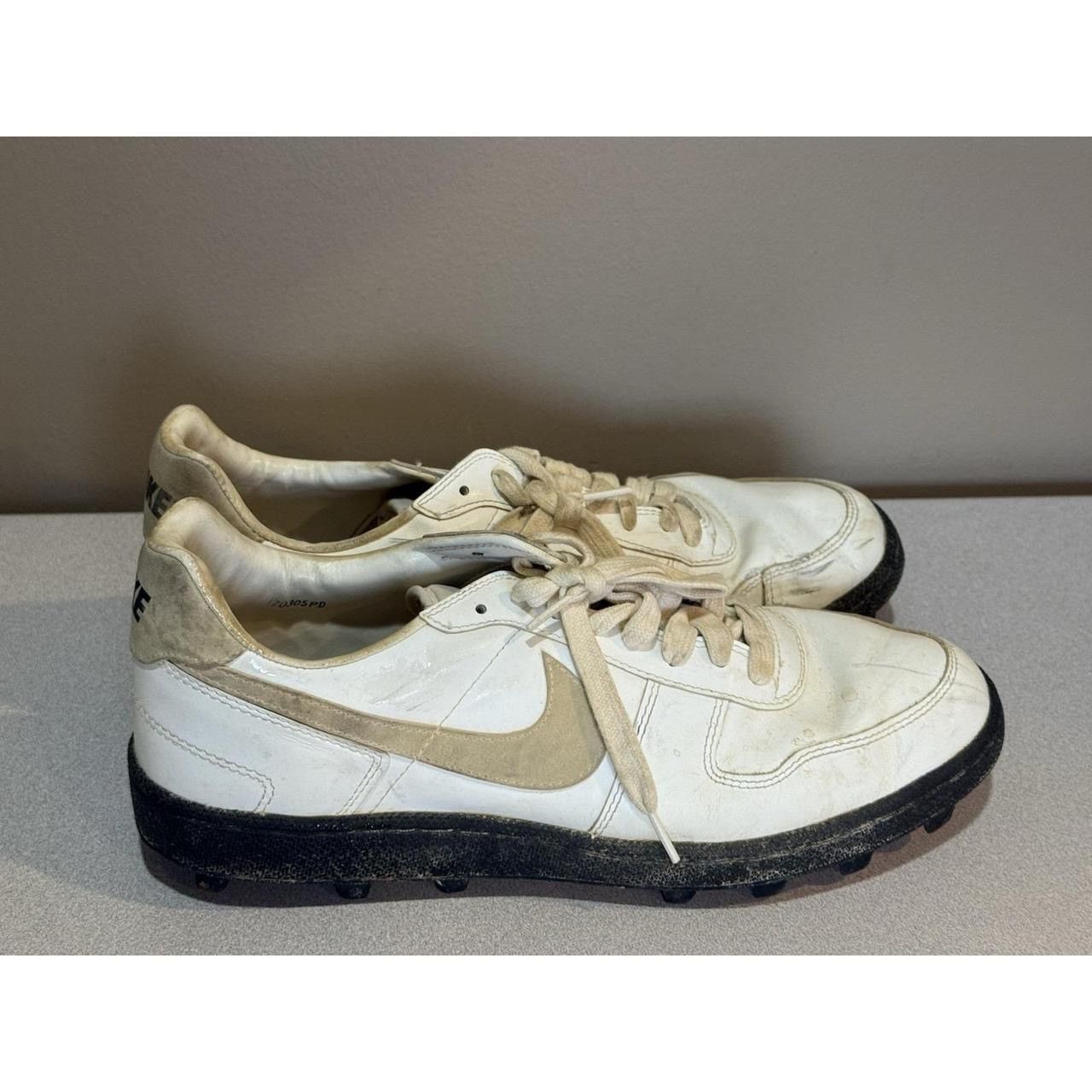 Nike Vintage Nike Land Shark Shoes Cleats 1983 870305 PA Size 13 Size US 13 / EU 46 - 7 Thumbnail