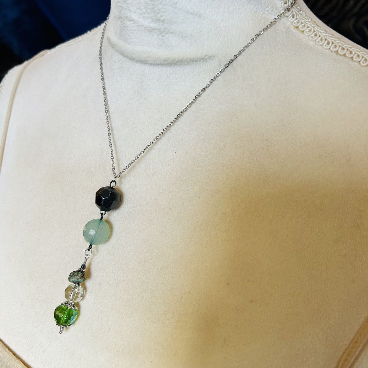 Handmade Handcrafted vintage crystal turquoise bead drop necklace Size ONE SIZE - 3 Thumbnail