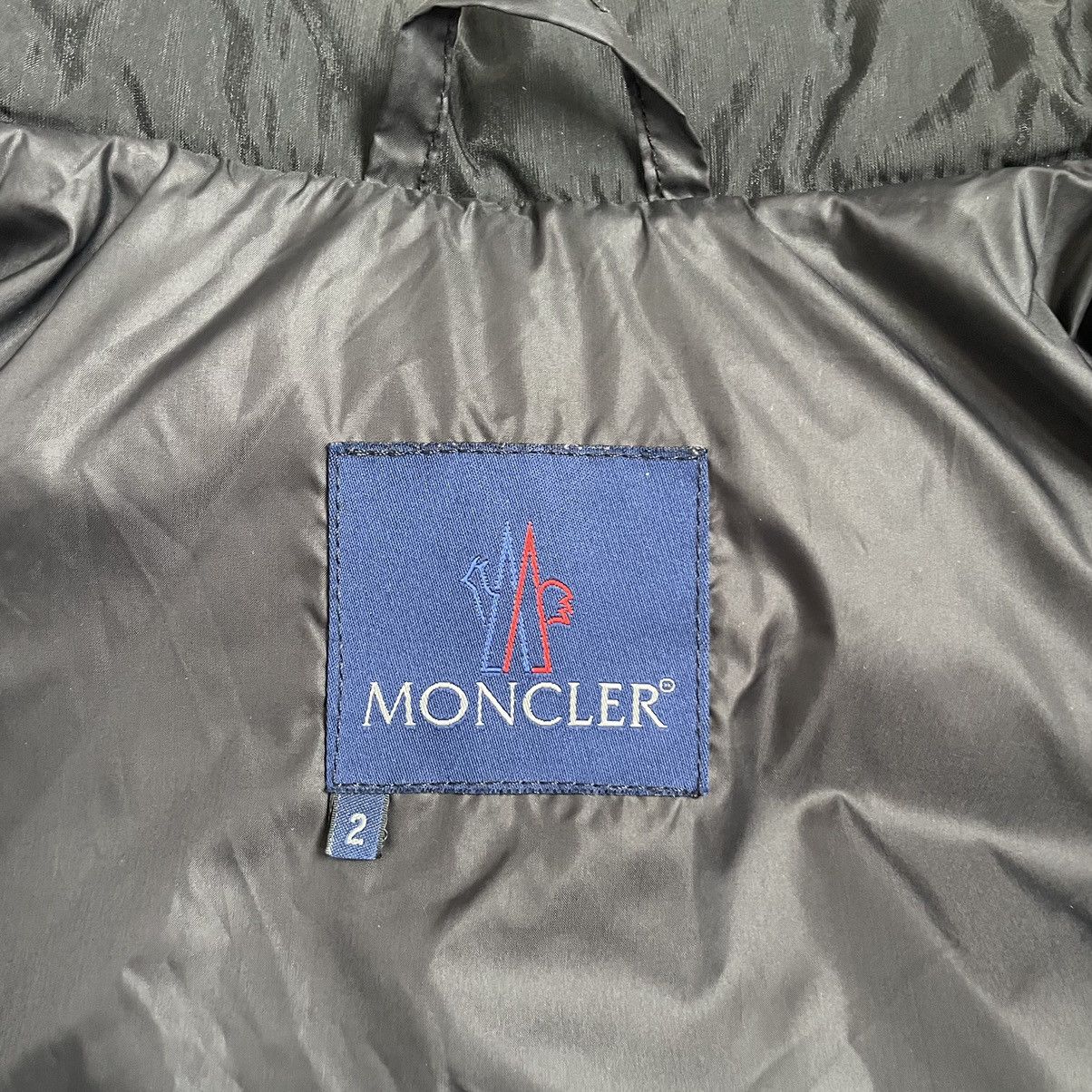 Moncler Very Rare🥵 90s Moncler Jacket Size M / US 6-8 / IT 42-44 - 9 Thumbnail