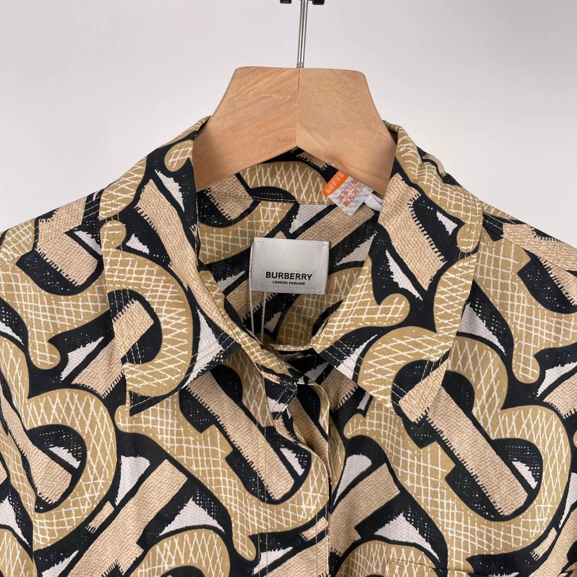 Burberry Burberry All-Over Logo Button-Up Shirt Size XXS / US 00 / IT 34 - 8 Thumbnail