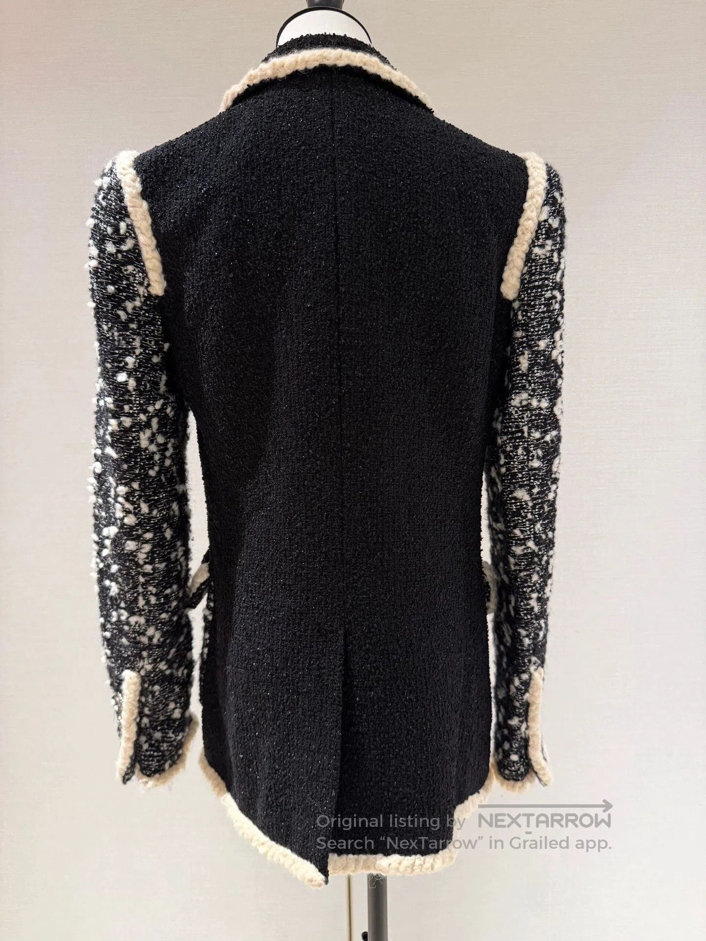 Chanel Chanel 19K Black Tweed Coat. Size US S / EU 44-46 / 1 - 2 Thumbnail