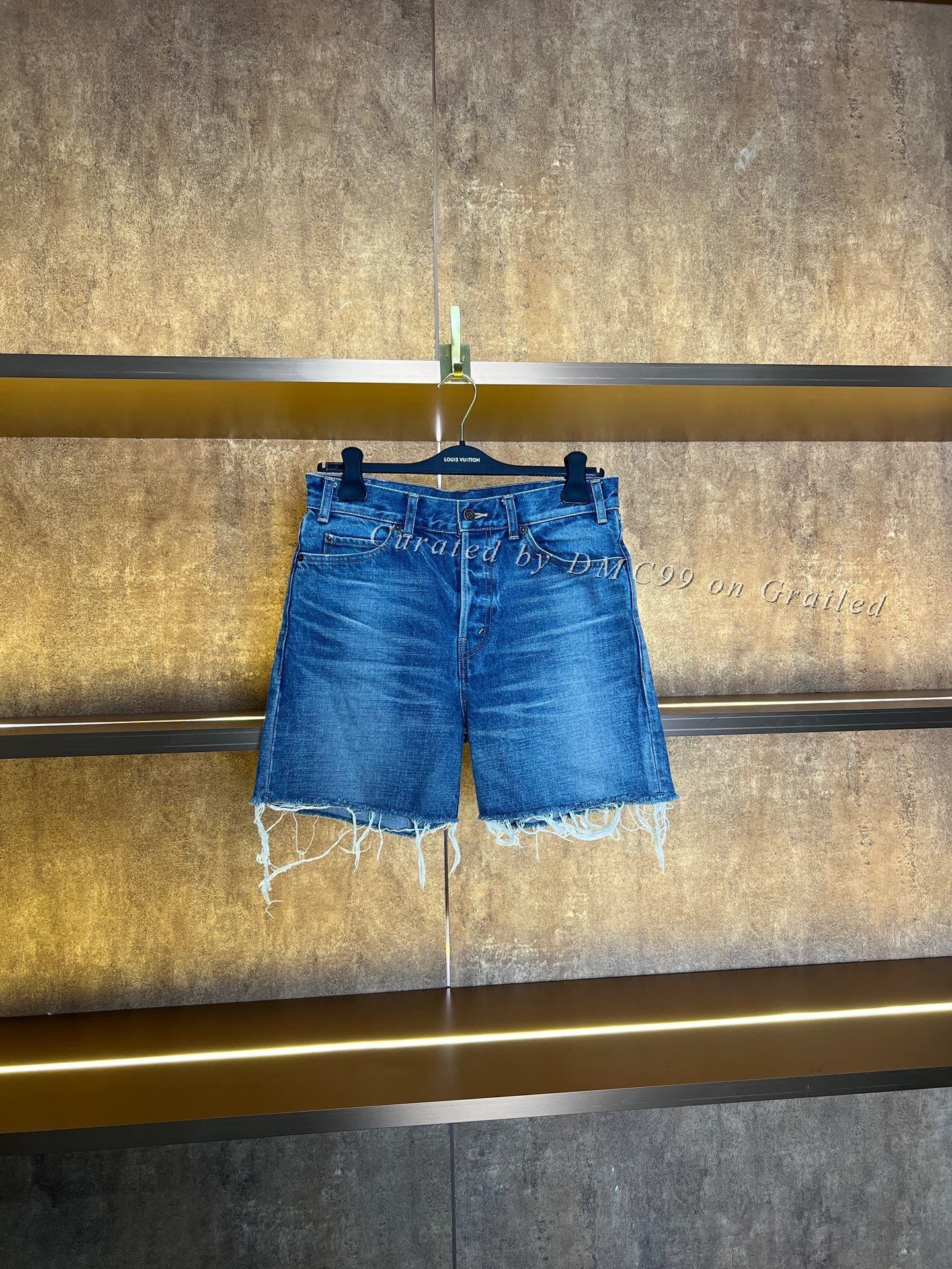 Celine Celine Denim Shorts Size 27" / US 4 / IT 40 - 1 Thumbnail