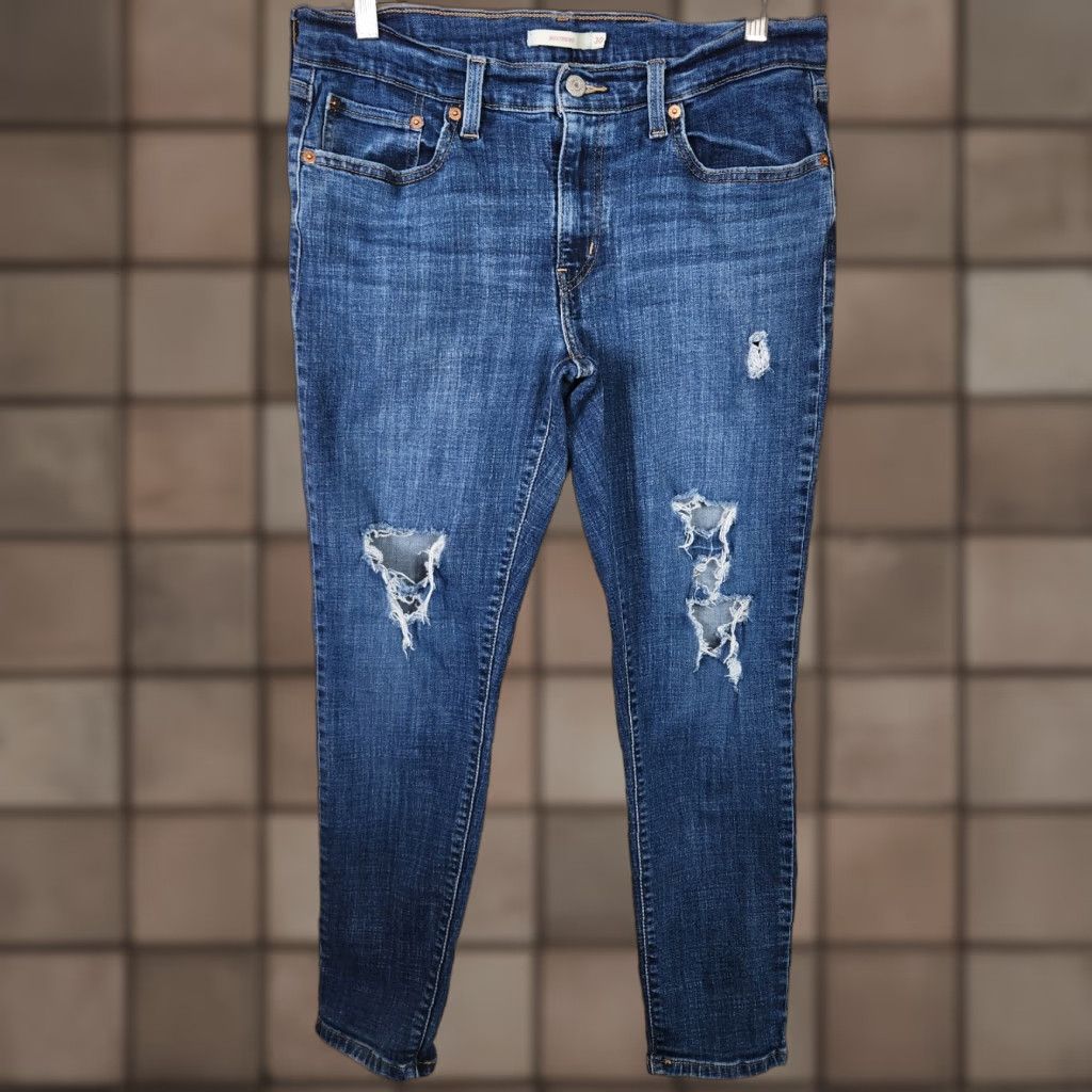 Levi's VINTAGE not applicable. Final: Levi's Jeans Womens Medium Wash Distressed Mid Rise Boyfriend Jeans-Size 30 Size 30" / US 8 / IT 44 - 1 Thumbnail