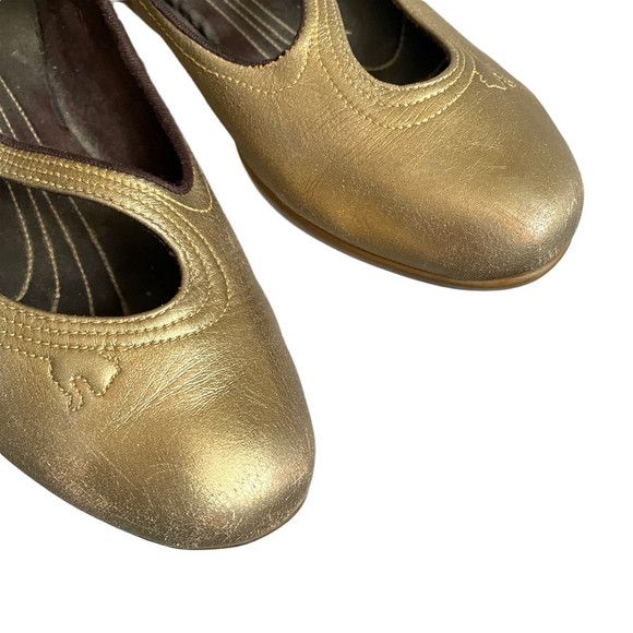 Puma Vintage Y2K Puma Bronzy Gold Ballet Sneaker Flats - 7US Size US 7 / IT 37 - 3 Thumbnail