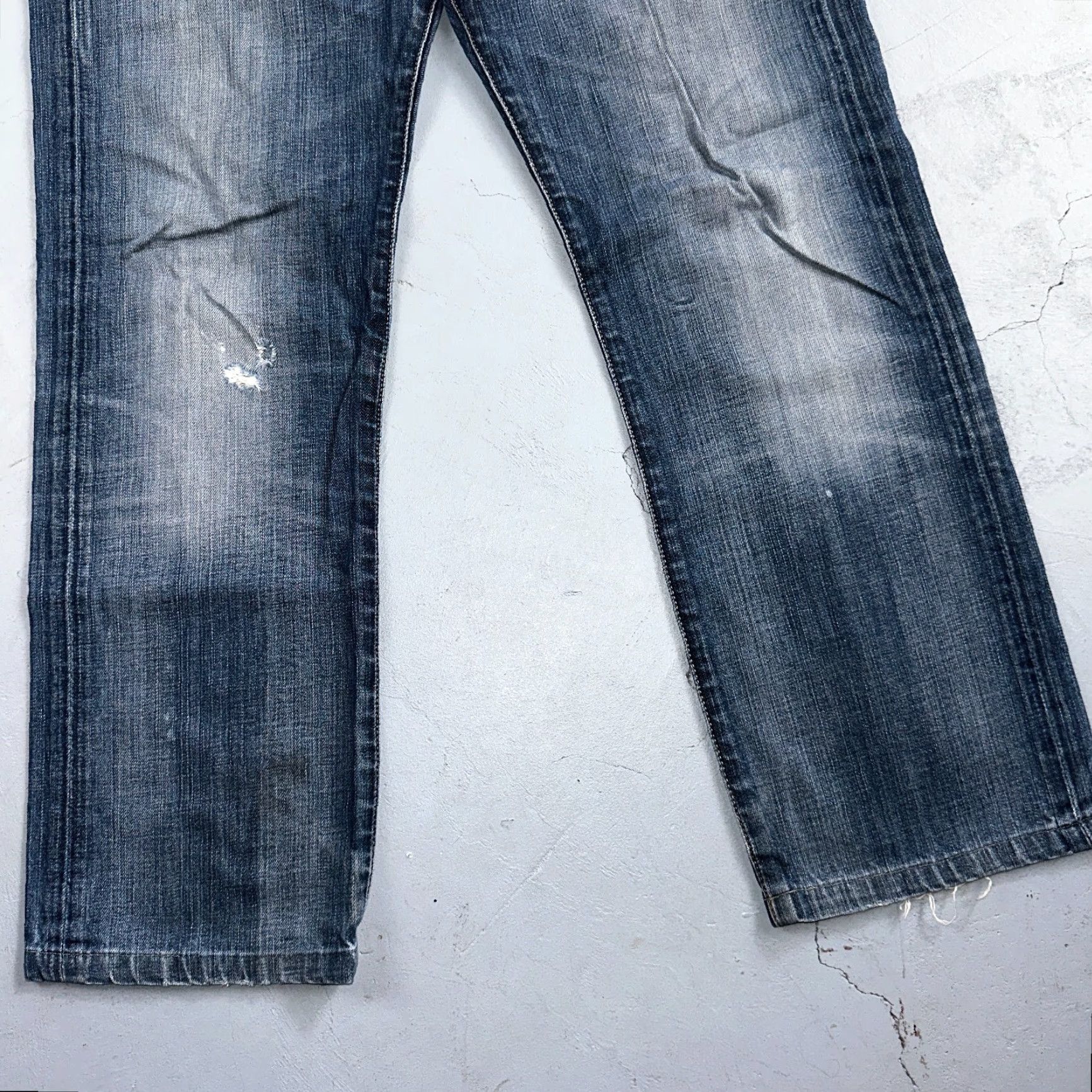 Levi's Levis 501 Vintage Y2K Straight Jeans Blue 34x34 90s Mens Denim Cotton Regular Button Closure Mid Rise 27 Inseam 501 Series Size US 34 / EU 50 - 3 Thumbnail