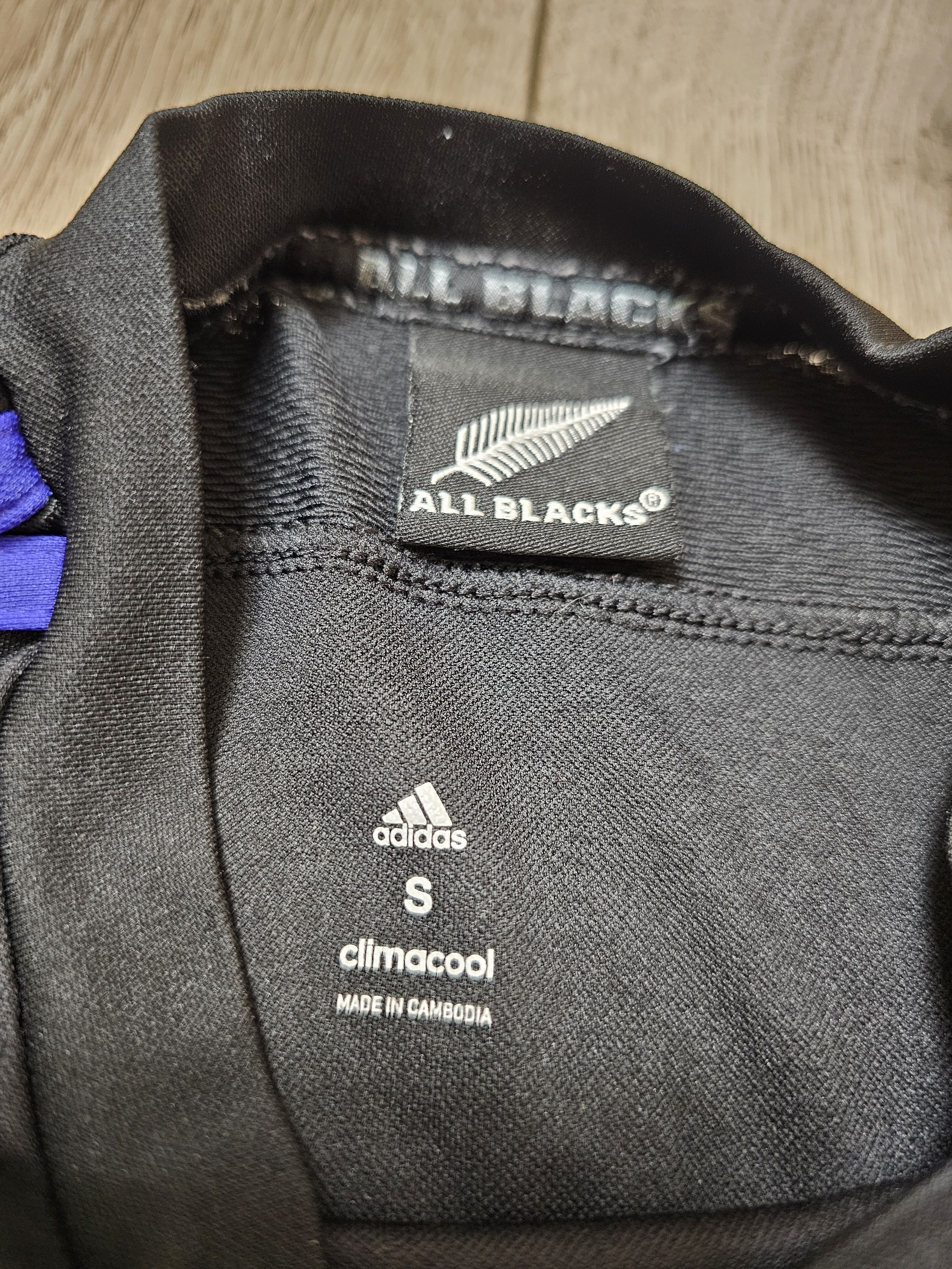 Adidas MAORI ALL BLACKS 2016 RUGBY NEW ZEELAND SHIRT RUGBY JERSEY Size US XS / EU 42 / 0 - 6 Thumbnail