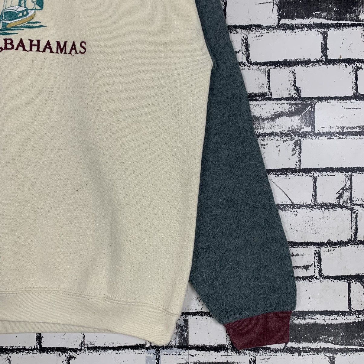 Vintage Vtg 90s Nassau Bahamas Sailling Sweatshirt Size US M / EU 48-50 / 2 - 4 Thumbnail