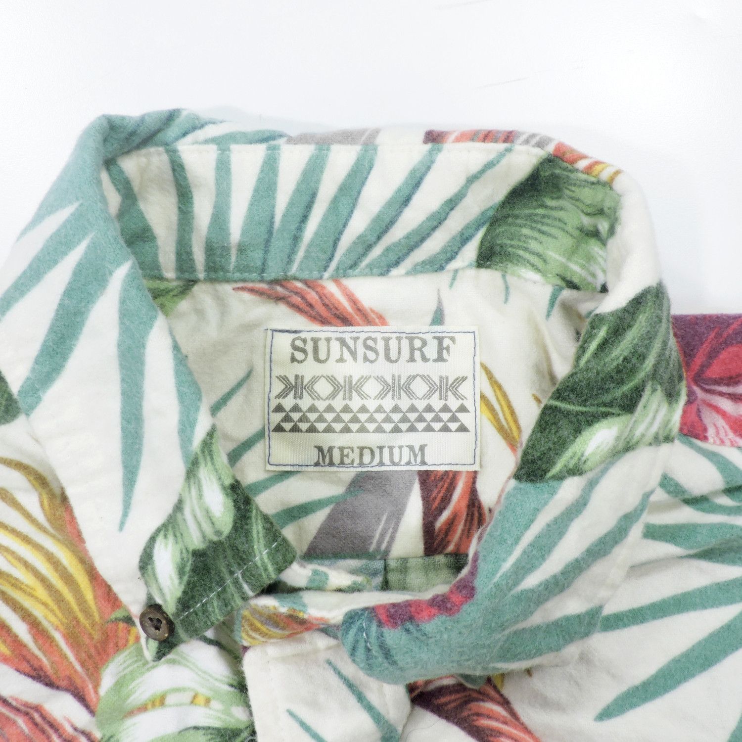 Sun Surf SUN SURF HAWAIIAN TROPICAL FLORAL HIBISCUS PATTERN SHIRT Size US M / EU 48-50 / 2 - 3 Thumbnail