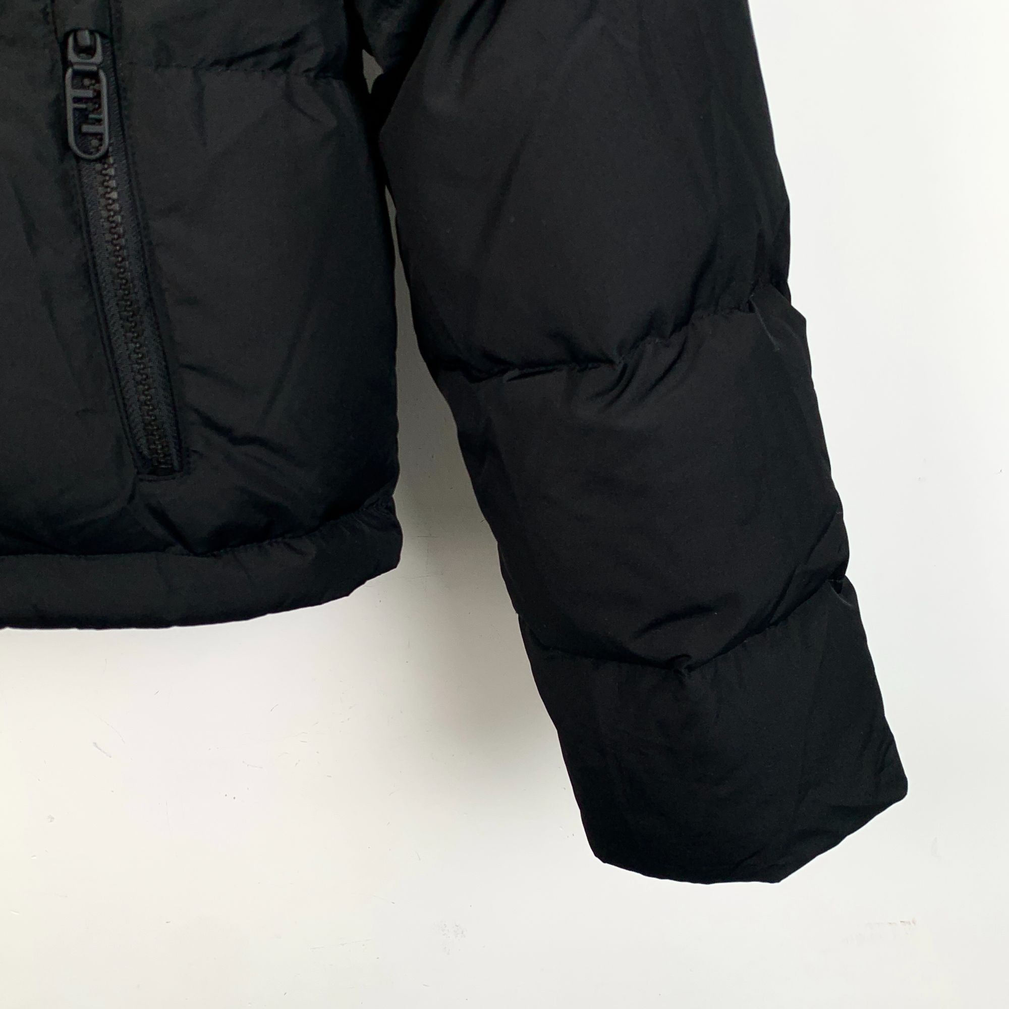 Fendi Fendi Reversible Down Jacket With Monogram Print & Black Fur Size S / US 4 / IT 40 - 6 Thumbnail