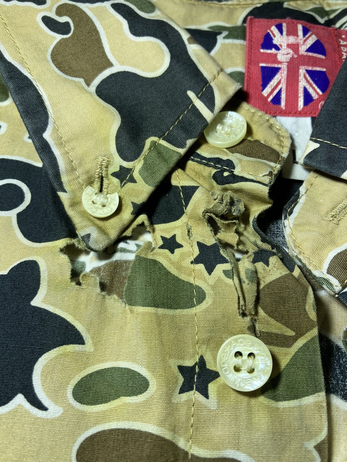 Bape 2003 Bape Psyche Camo Button Up Crazy First Camo OG Vintage Size US L / EU 52-54 / 3 - 4 Thumbnail