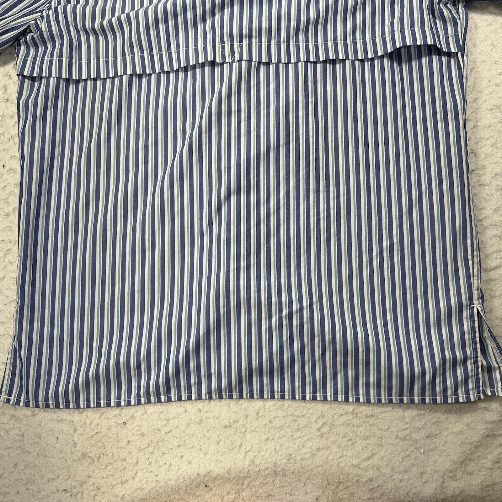 Disney Disney Parks Large Cast Member Striped Button Front Shirt Size US L / EU 52-54 / 3 - 12 Thumbnail
