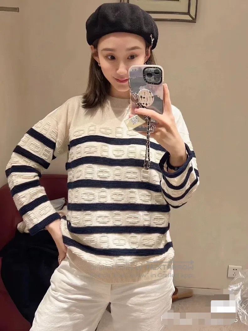 Hermes Hermes Navy and white striped pig nose logo cashmere sweat Size XXS / US 00 / IT 34 - 8 Thumbnail