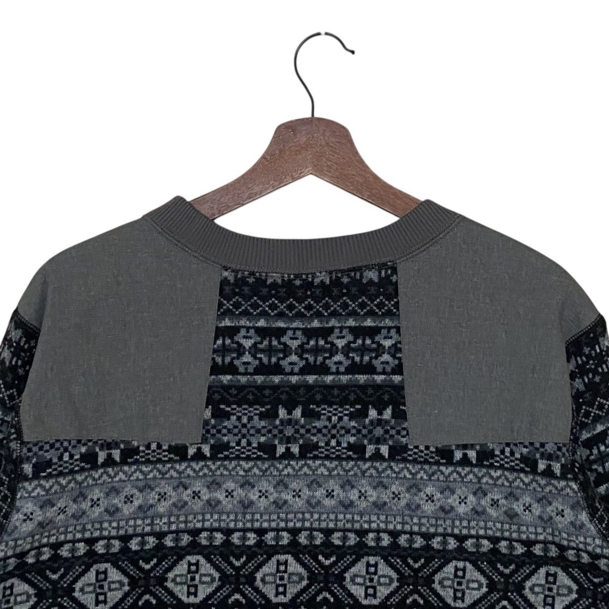 Columbia Vintage Columbia Navajo Sweatshirt 2000s Size US XL / EU 56 / 4 - 8 Thumbnail