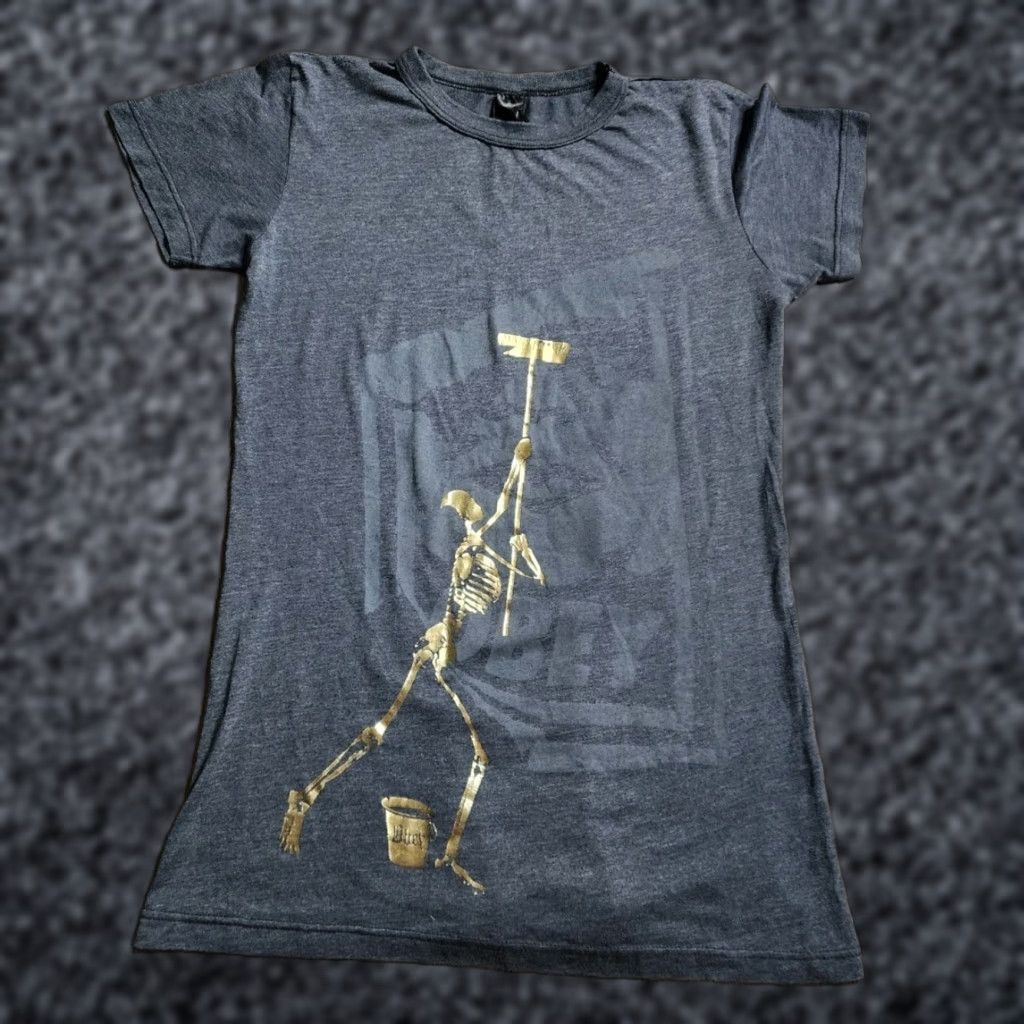 Obey VINTAGE OBEY T-Shirt Skeleton USA Gray S Womens Short Sleeve Slim Size S United States USA Theme 90s Concert? Size S / US 4 / IT 40 - 1 Thumbnail