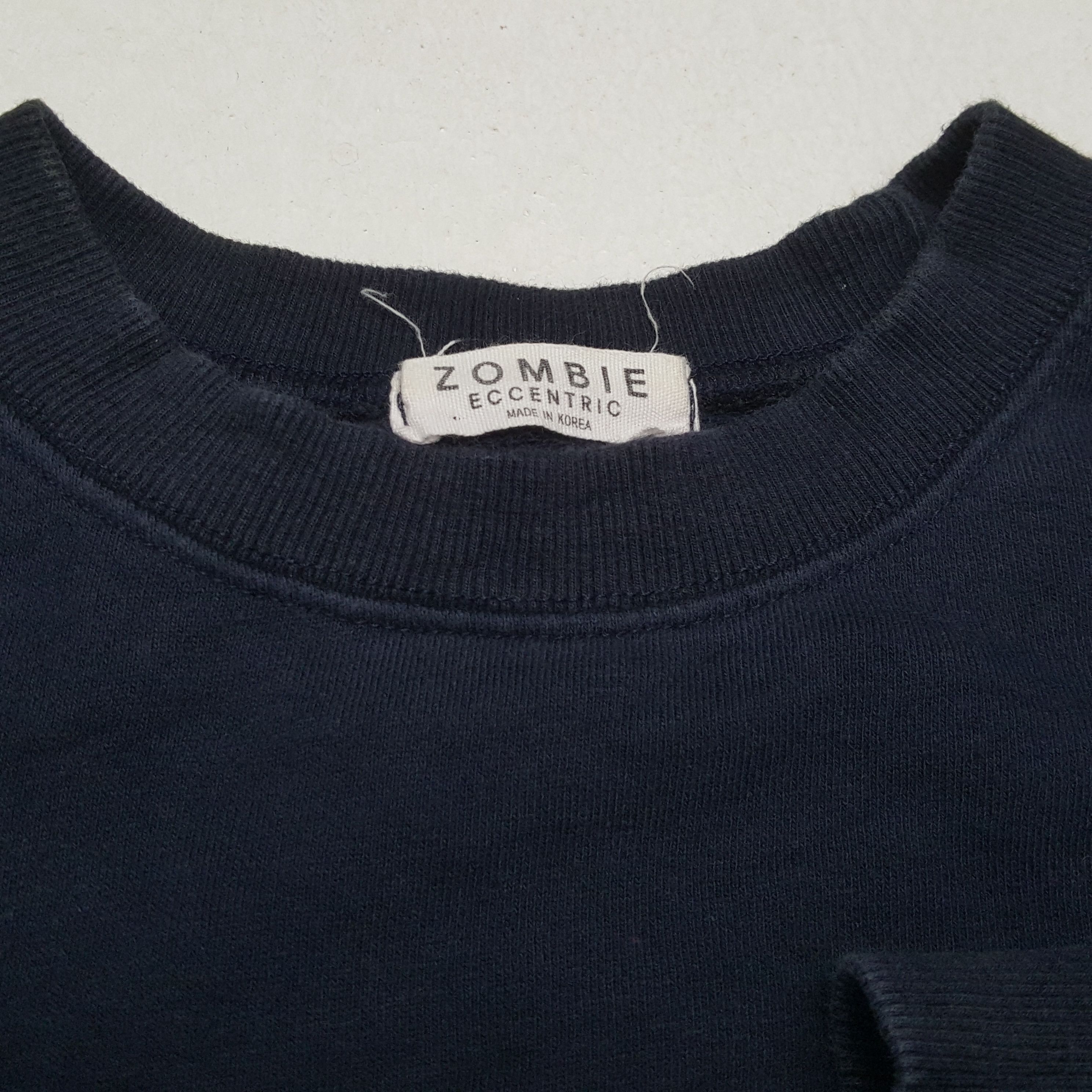 Vintage UNIVERSITY OF ALLIGATOR Center Design Sweatshirt Size US L / EU 52-54 / 3 - 9 Thumbnail