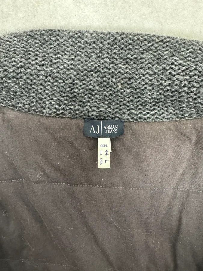 Armani 2000s Armani Grey Waffled Wool Zip-up Sweater Size US S / EU 44-46 / 1 - 7 Thumbnail