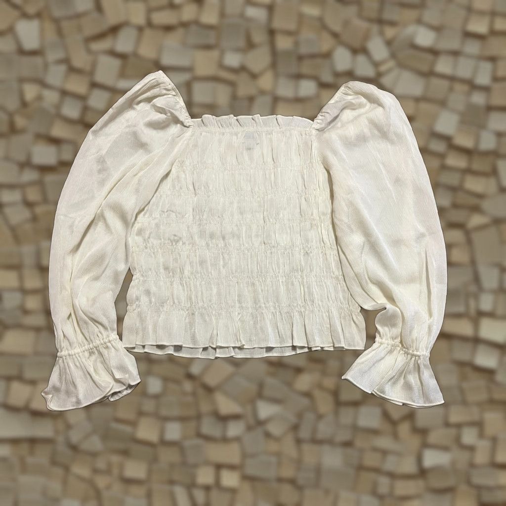 Vintage A New Day Shirt Women's Size Medium White Long Sleeve Square Neck Shirt Womens Medium White Long Sleeve Square Neck A New Day Shirt Size M / US 6-8 / IT 42-44 - 1 Thumbnail