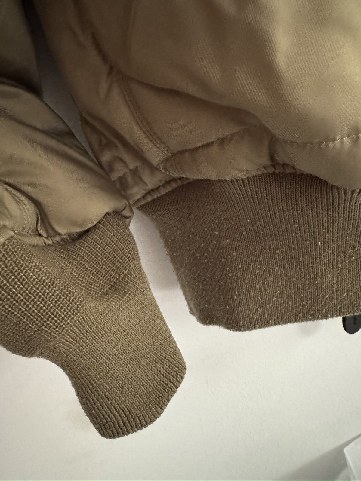 Alpha Industries × Kith Kith x Alpha Industries MA-1 Bomber *reversible* Size US S / EU 44-46 / 1 - 5 Thumbnail