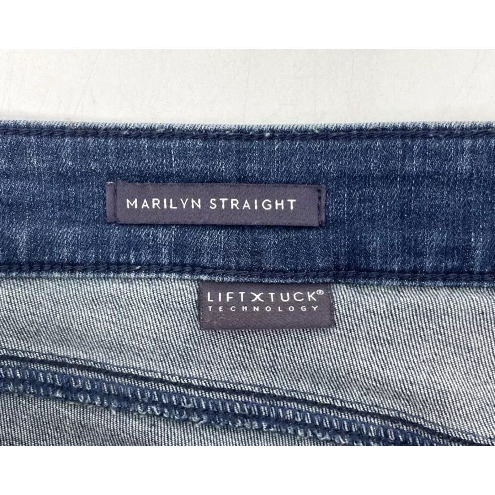 NYDJ NYDJ Marilyn Crop Jeans Women Size 16 Blue Fray Cuff Cropped Everyday Normcore Size 38" / US 16 / IT 52 - 5 Thumbnail