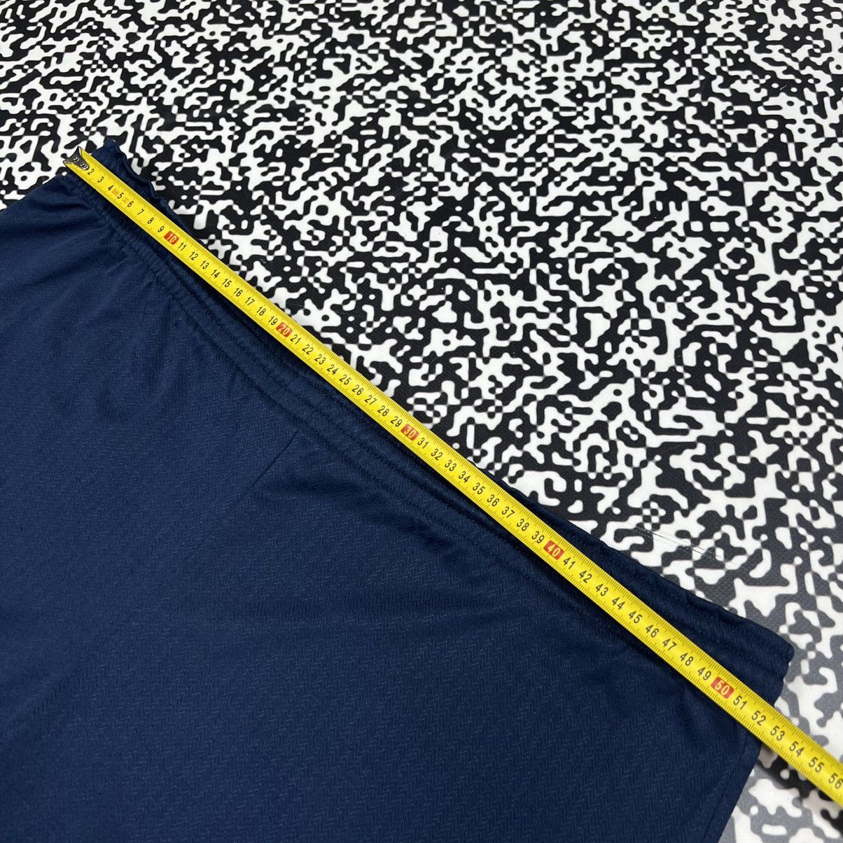 Nike Vintage 90s Nike Swoosh Logo Retro Sport Style Shorts Size US 38 / EU 54 - 16 Thumbnail