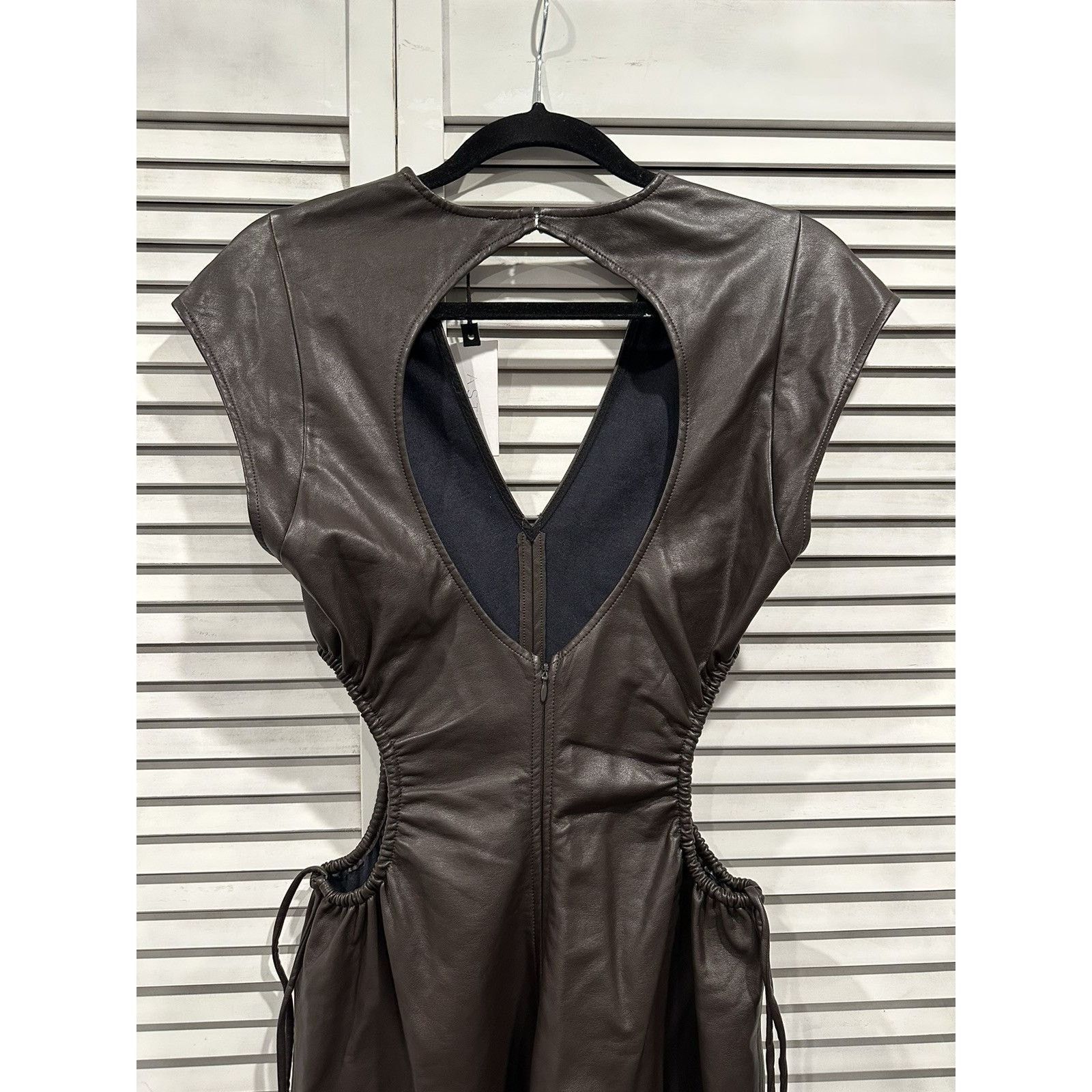 ASTR The Label Miranda Midi Dress in Dark Brown ASTR the Label XS Size XS / US 0-2 / IT 36-38 - 13 Thumbnail