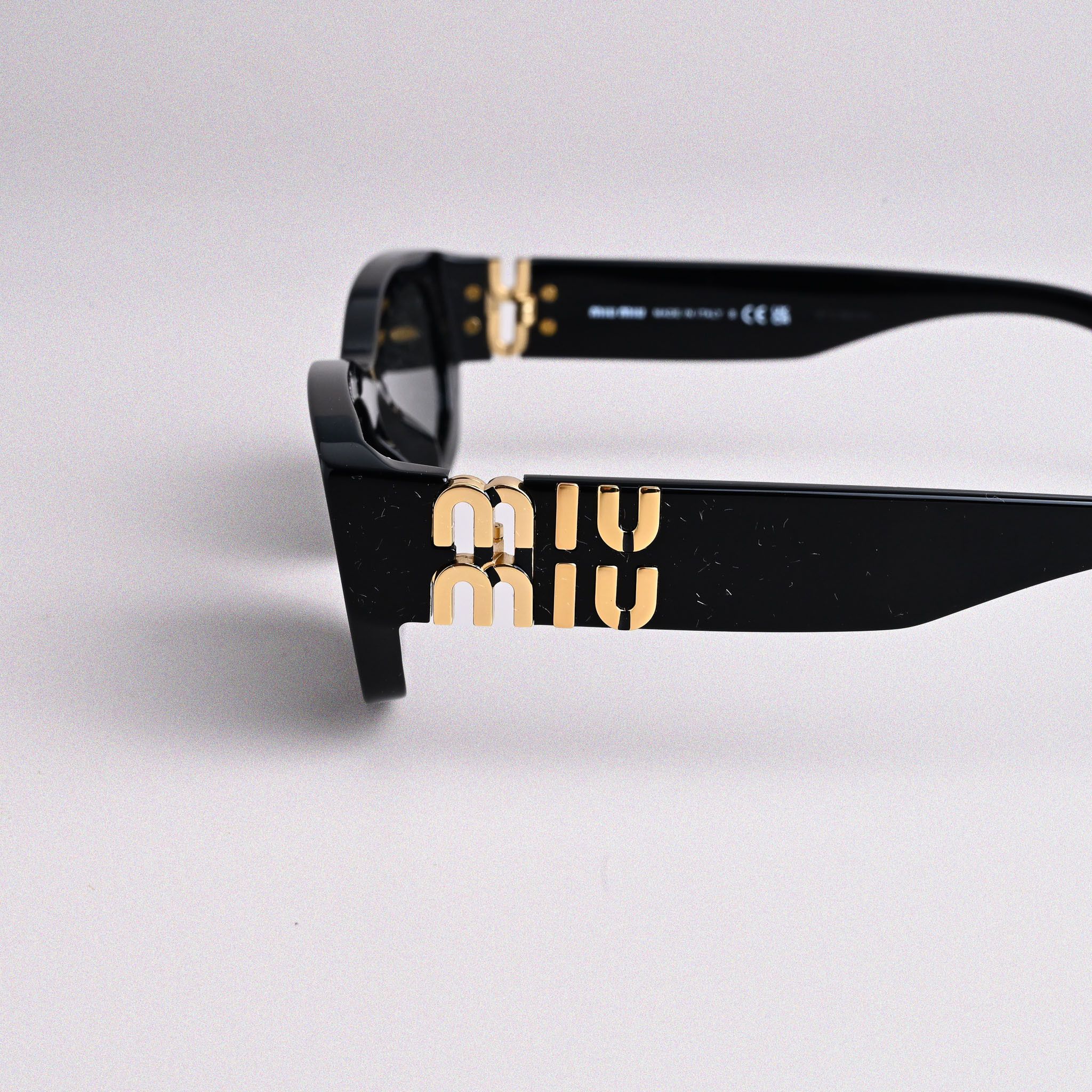Miu Miu MIU MIU 0MU B04S Size ONE SIZE - 4 Thumbnail