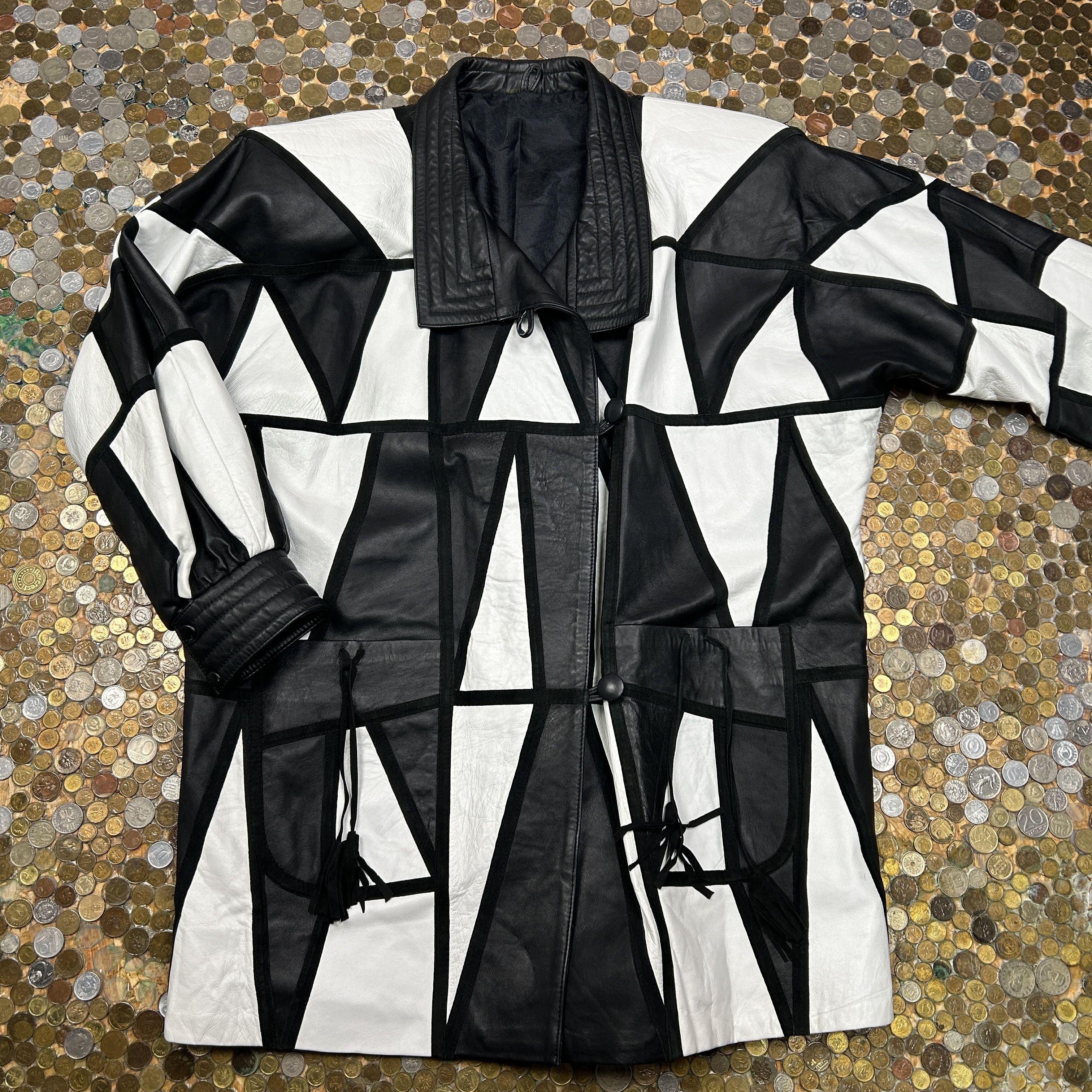 Vintage Vintage leather traingle patch long jacket 80's vibe Size US XXL / EU 58 / 5 - 1 Thumbnail