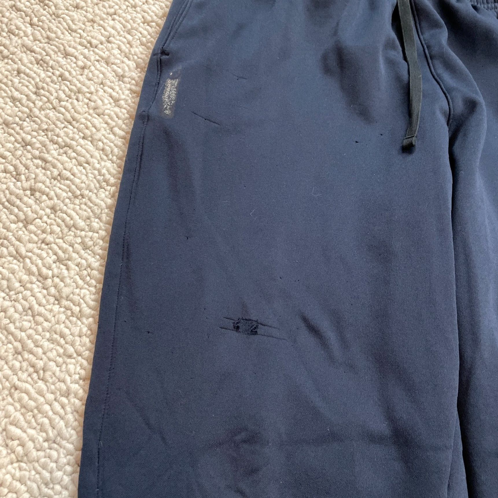 Champion Champion Sweatpants Womens Large Navy Blue Ankle Zip Pockets 30x28.5 Size 36" / US 14 / IT 50 - 4 Thumbnail