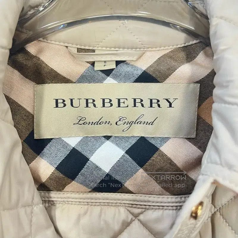 Burberry Burberry Beige Quilted Women's Cotton Jacket. Size S / US 4 / IT 40 - 3 Thumbnail