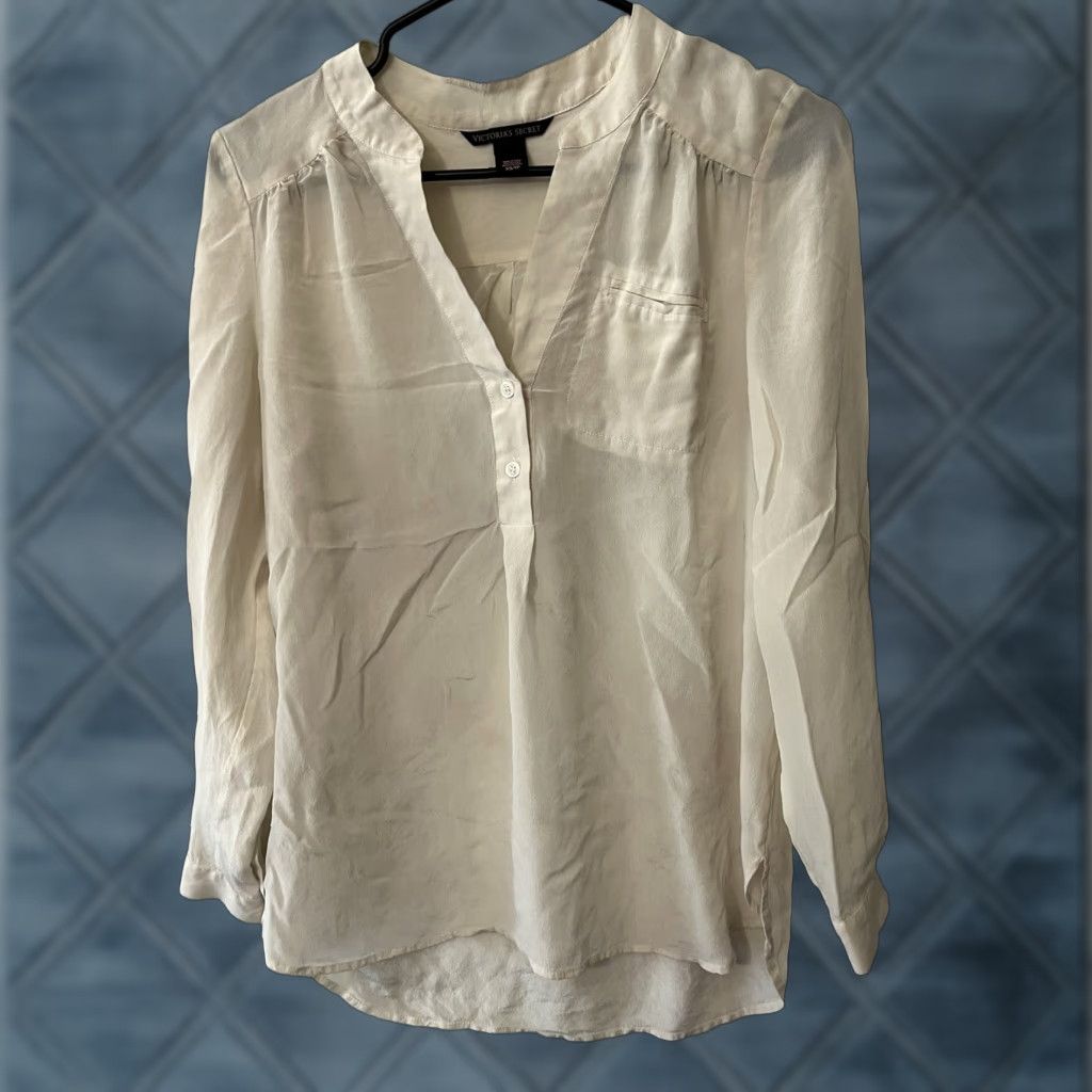 Victoria's Secret VINTAGE Victoria's Secret Blouse Shirt Women XS White Cream 100% Cotton Long Sleeve Boho Style Shirt Womens XS Modern Classic Size XS / US 0-2 / IT 36-38 - 1 Thumbnail