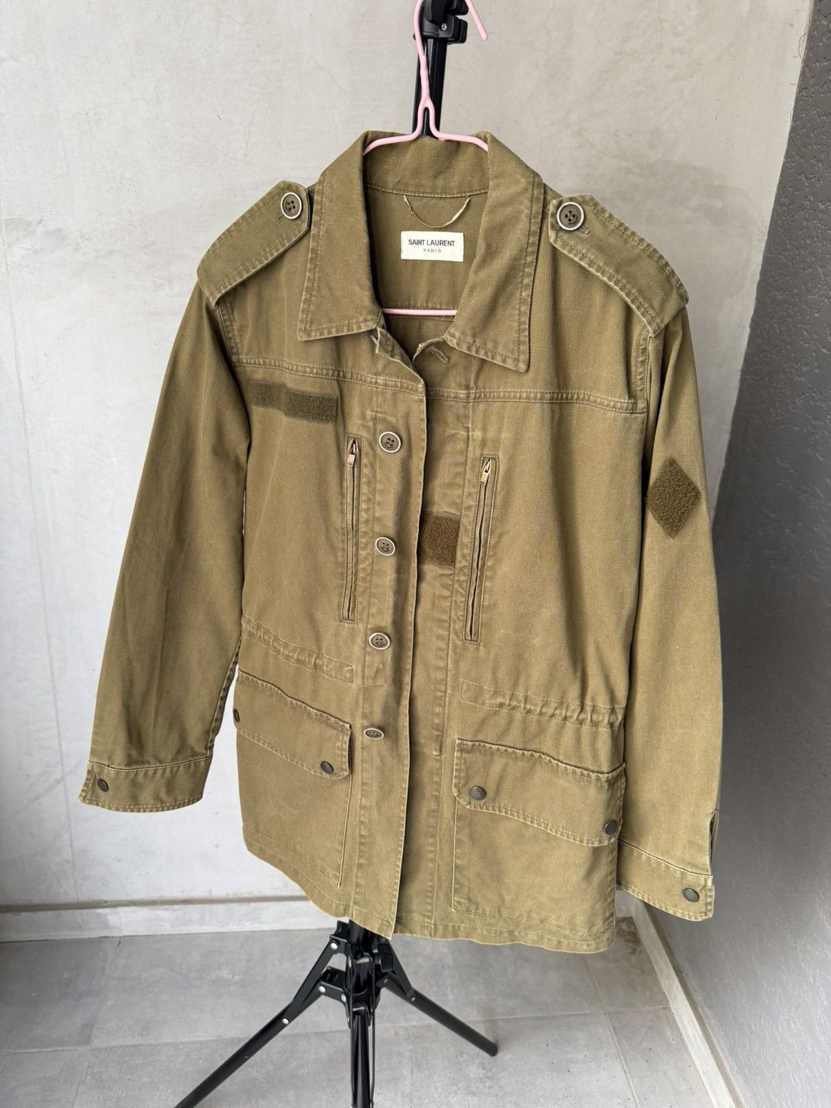 Saint Laurent Paris Saint Laurent Paris 16SS Military Jacket Khaki Size XS / US 0-2 / IT 36-38 - 25 Thumbnail