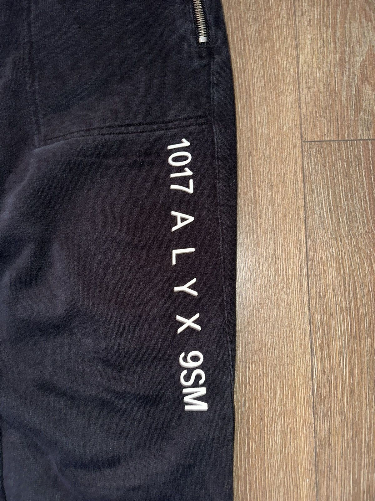 1017 ALYX 9SM 1017 Alyx sweatpants Size US 32 / EU 48 - 2 Thumbnail