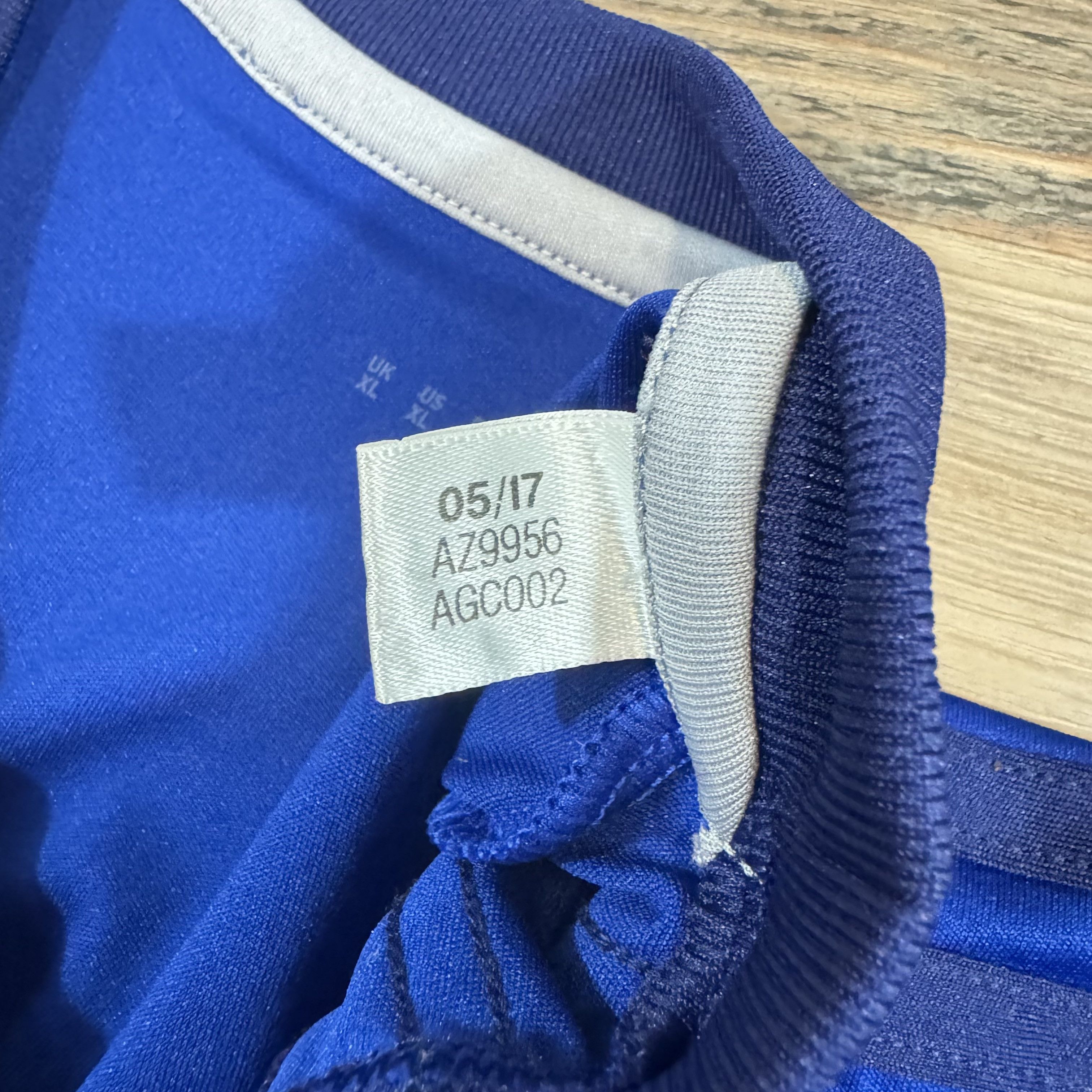 Adidas 2017 Rare Adidas EMELEC Ecuadorian Soccer Futbol Jersey Size US XL / EU 56 / 4 - 7 Thumbnail