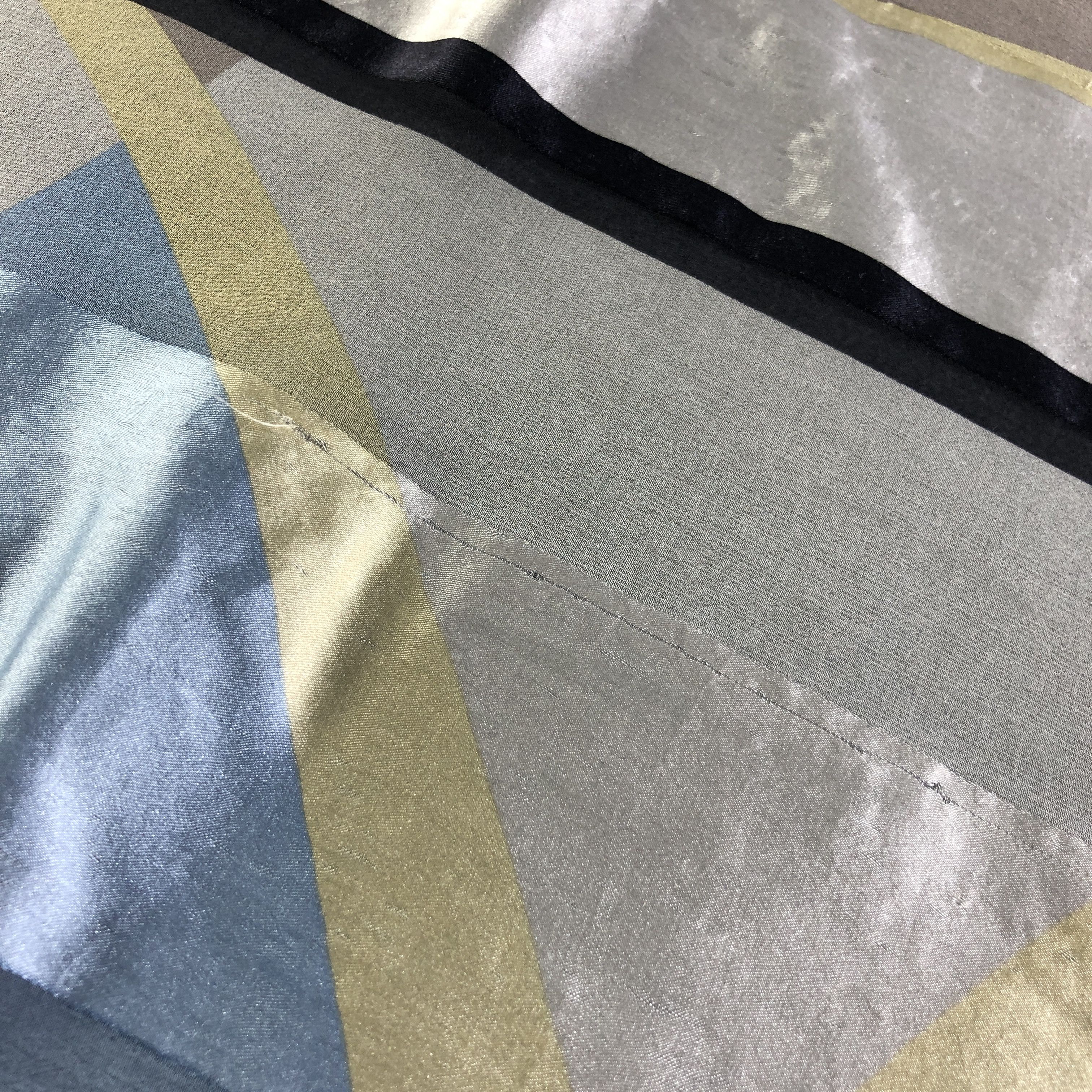 Vintage Balenciaga Abstract Silk Scarf M1146 Size ONE SIZE - 10 Thumbnail