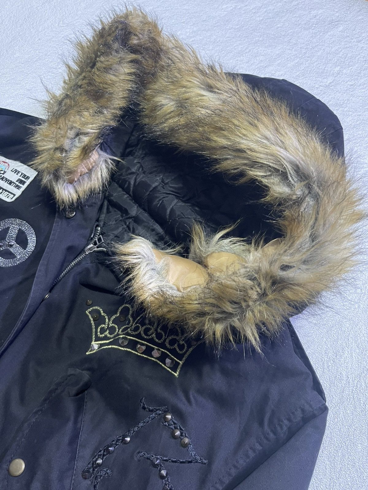 If Six Was Nine Y2K jacket/coat with embroidered motif and fur on the head. Size US L / EU 52-54 / 3 - 7 Thumbnail