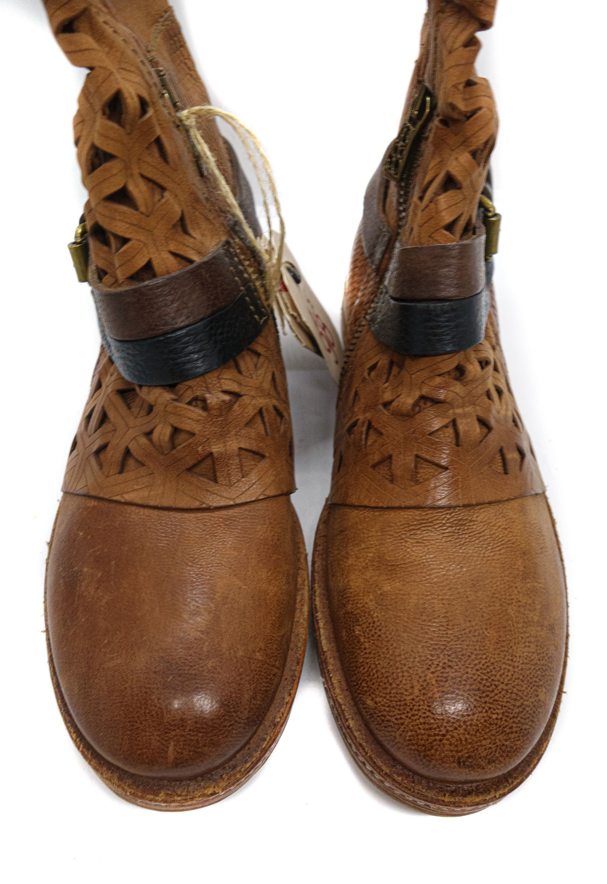 A.S.98 Napoleon Belted Leather Boots With Tags Size US 6 / IT 36 - 5 Thumbnail