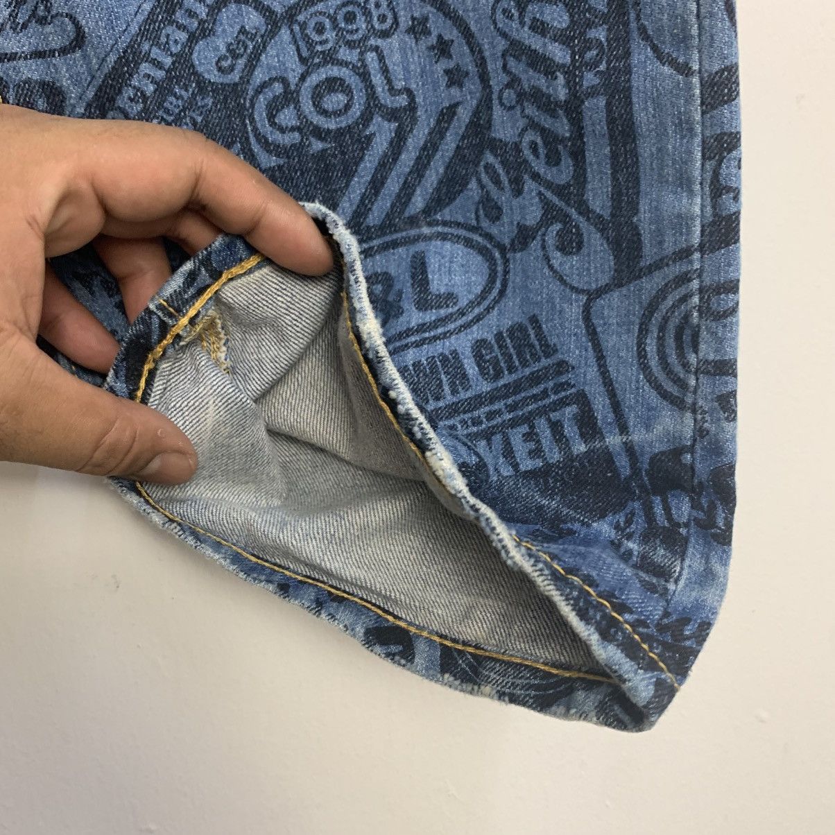 If Six Was Nine Rare Co&Lu Jeans Allover Graphic Print Denim Size US 30 / EU 46 - 10 Thumbnail