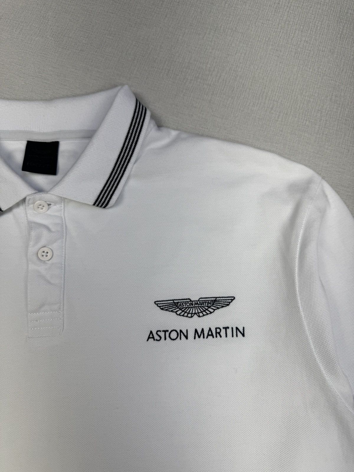Hackett Men’s Hackett X Aston Martin Long Sleeve Rugby Shirt size XL Size US XL / EU 56 / 4 - 3 Thumbnail