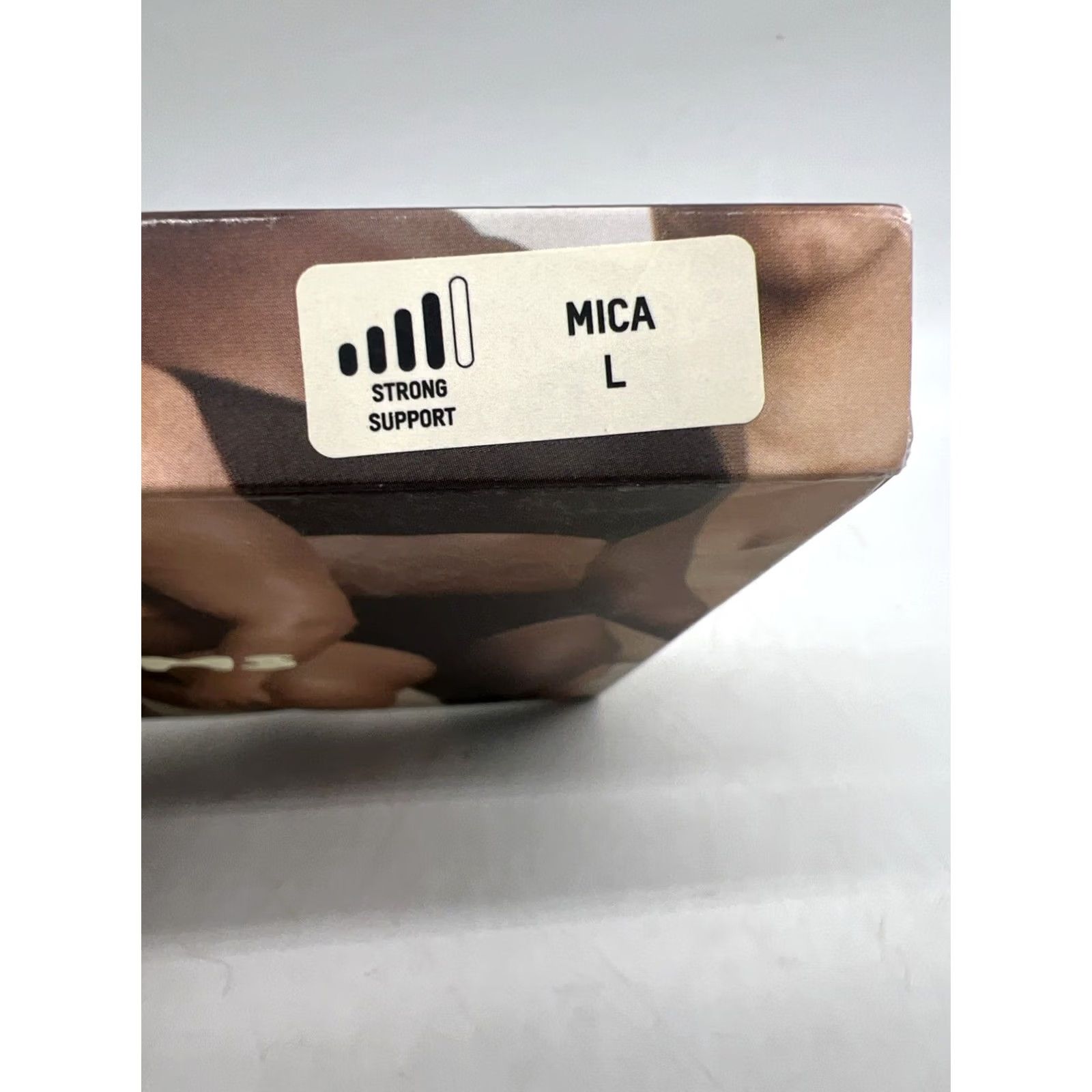 SKIMS Skims Seamless Core Control High Waist Thong Women L Mica Nylon PN-THG-3377 Beige Size ONE SIZE - 3 Thumbnail