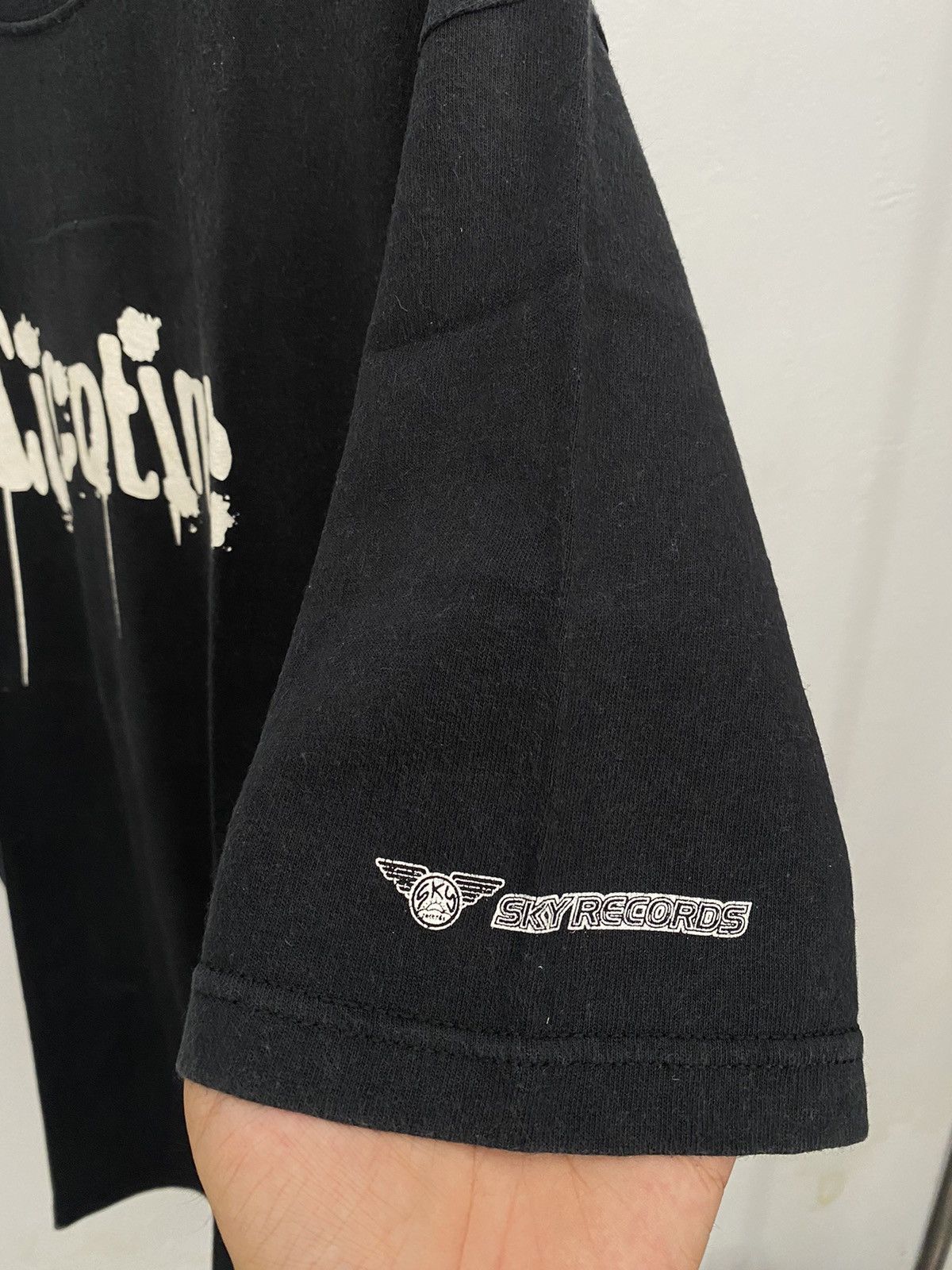 Band Tees × Vintage Vintage Nicotine "School of liberty tour 02-03" t-shirt Size US L / EU 52-54 / 3 - 4 Thumbnail