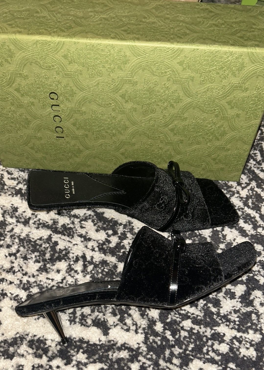 Gucci GUCCI Women's GG slide Sandal size 37.5 Size US 7.5 / IT 37.5 - 7 Thumbnail