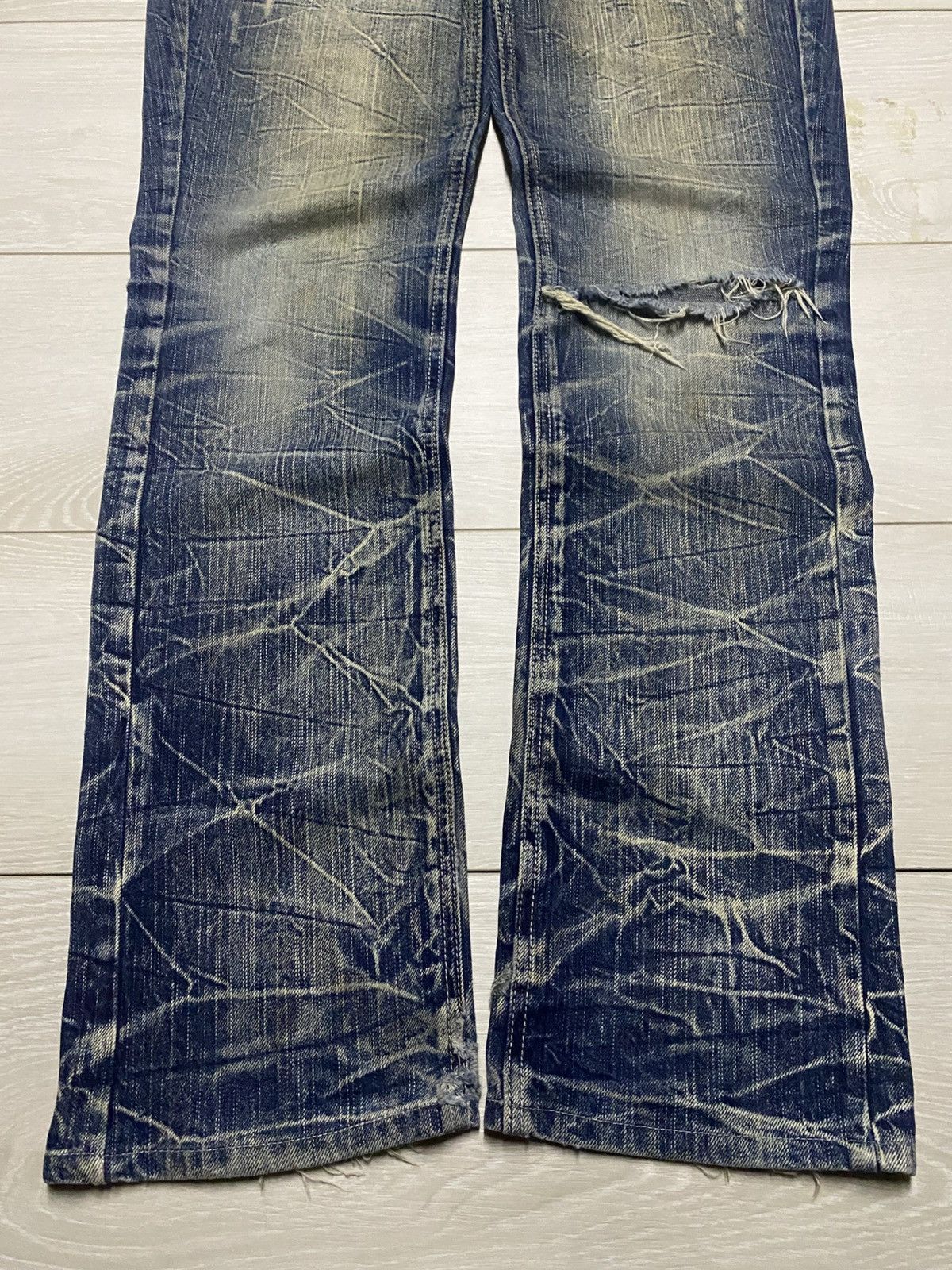 If Six Was Nine Blow By Blue Skull Button Denim Underground Japan Brand Rare Size US 32 / EU 48 - 5 Thumbnail