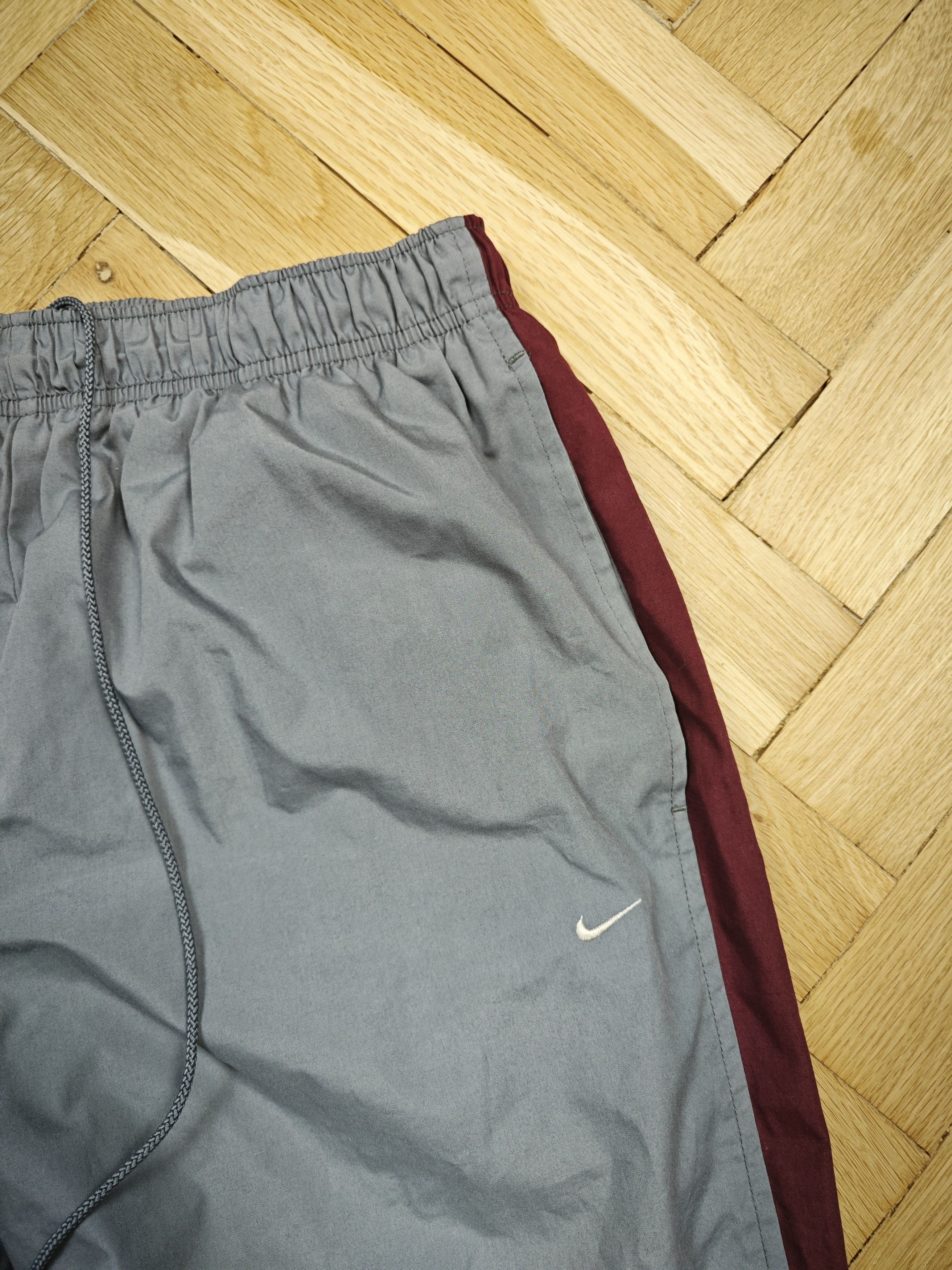 Nike Nike vintage track pants Size US 34 / EU 50 - 2 Thumbnail
