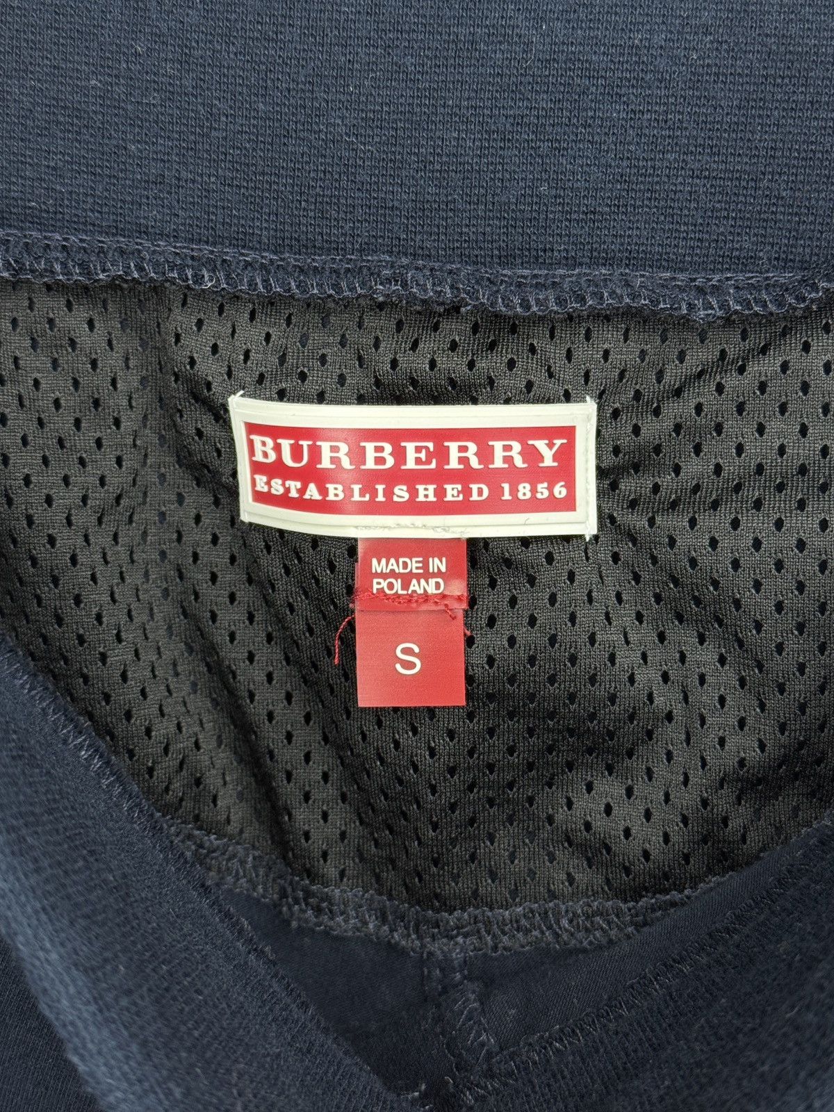 Burberry Burberry Established 1856 navy blue tightened shorts size S Size 28" / US 6 / IT 42 - 11 Thumbnail