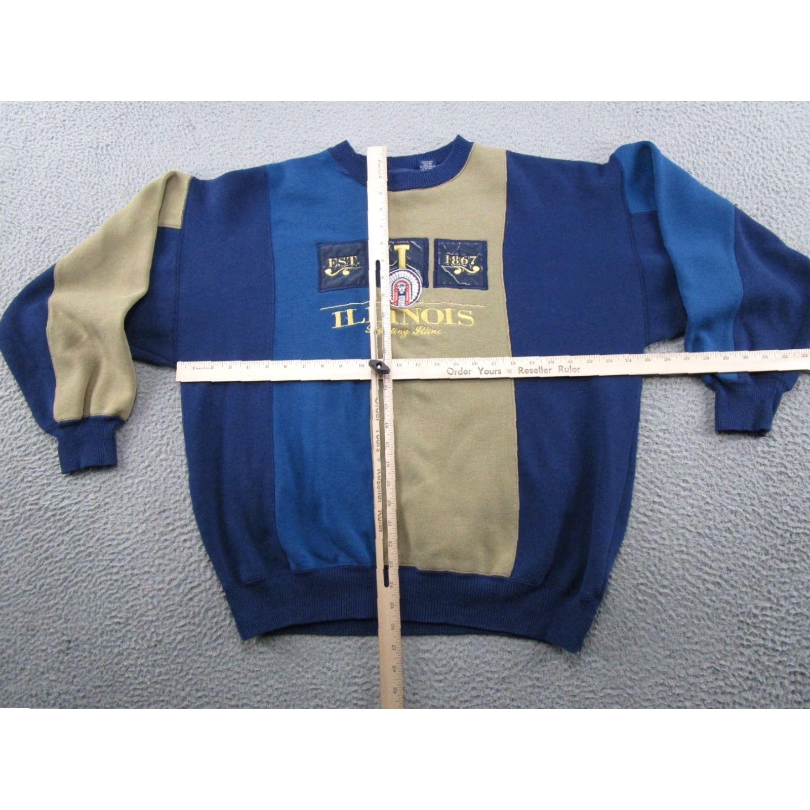 NCAA Vtg 90s University of Illinois Crewneck Sweatshirt Color Block SZ L Crable NCAA Mens Sweatshirt Size US L / EU 52-54 / 3 - 5 Thumbnail